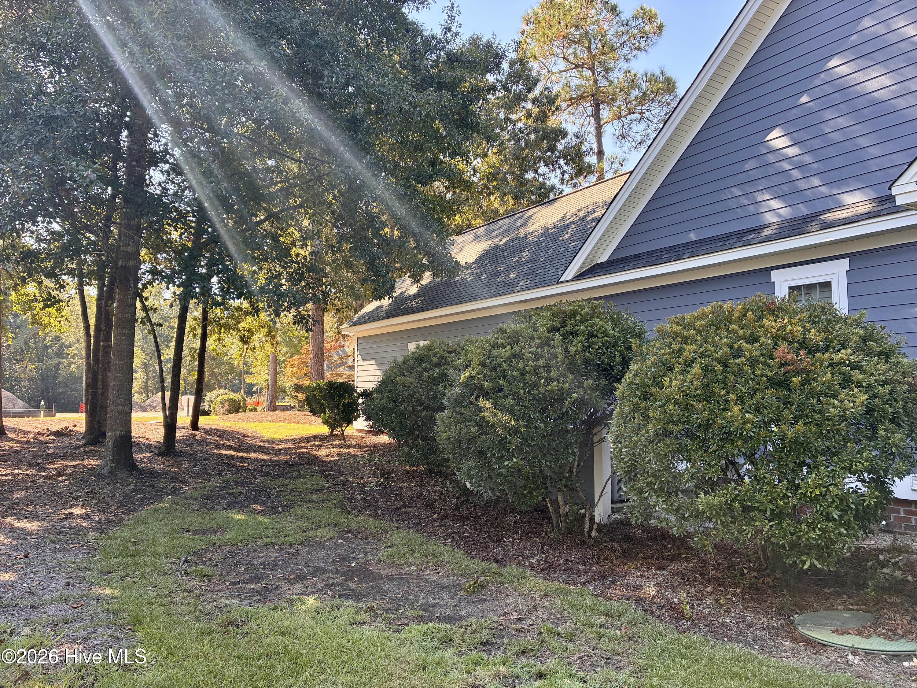 1628 Silverwood Court Se Property Photo 25