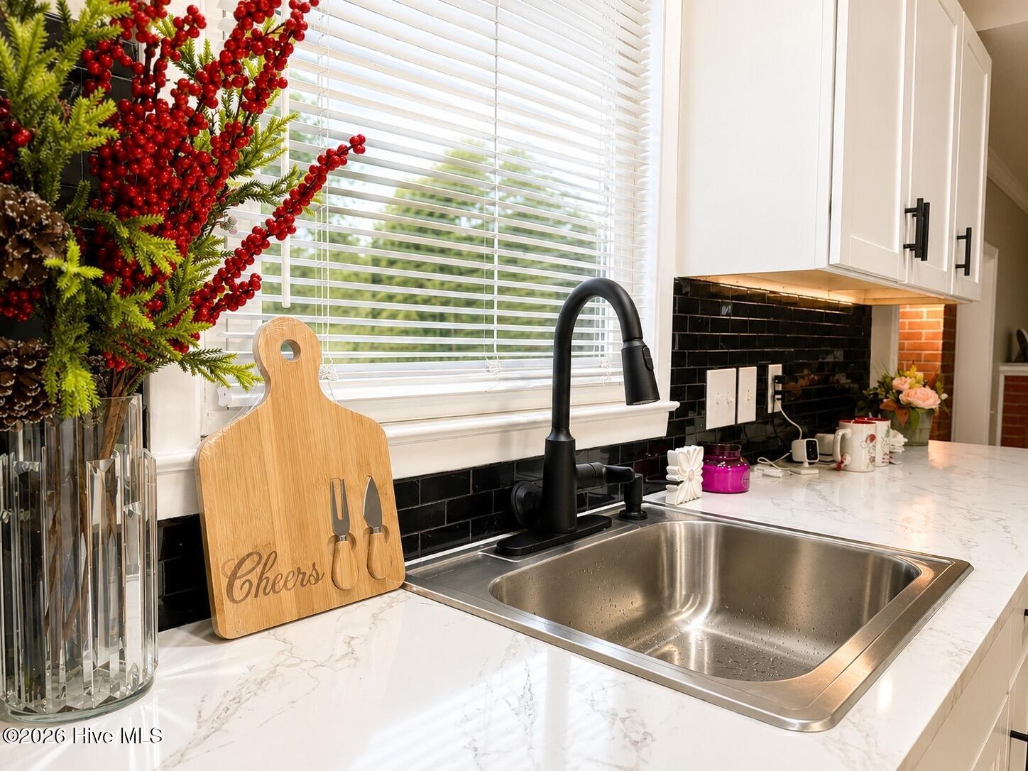 3202 College Road Property Photo 17