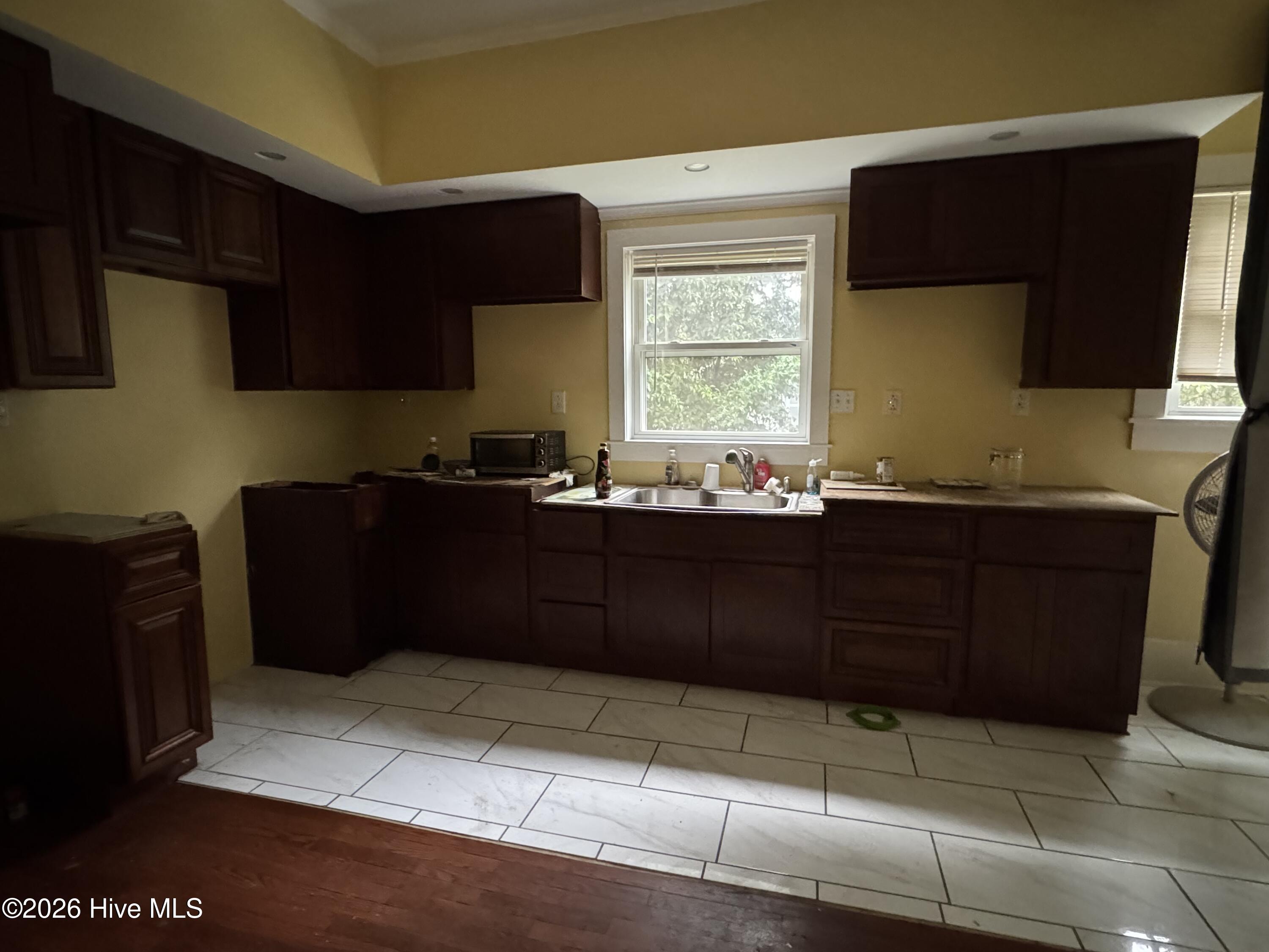 4701 Cedar Avenue Property Photo 2