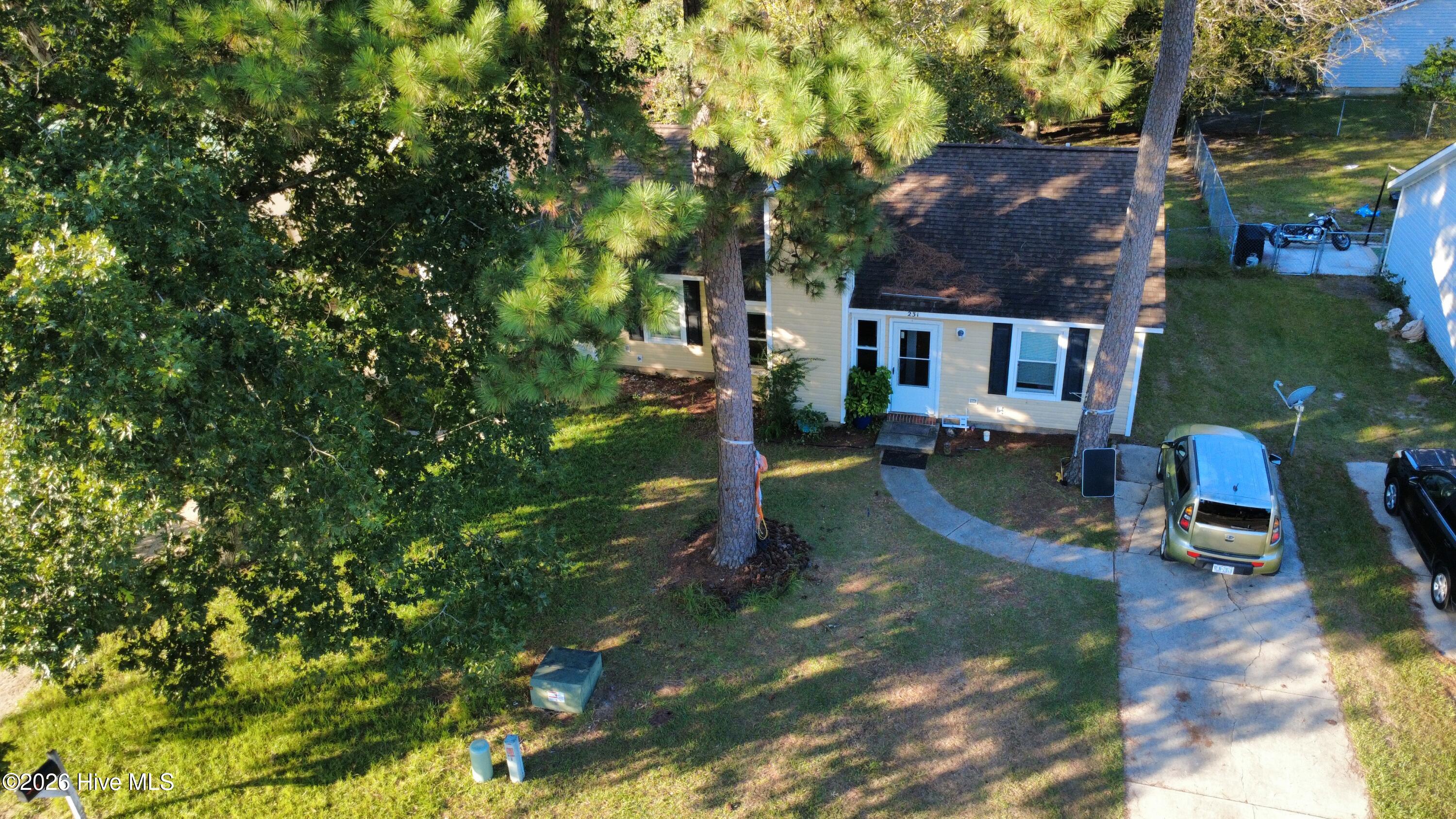 231-233 Easy Street Property Photo 24