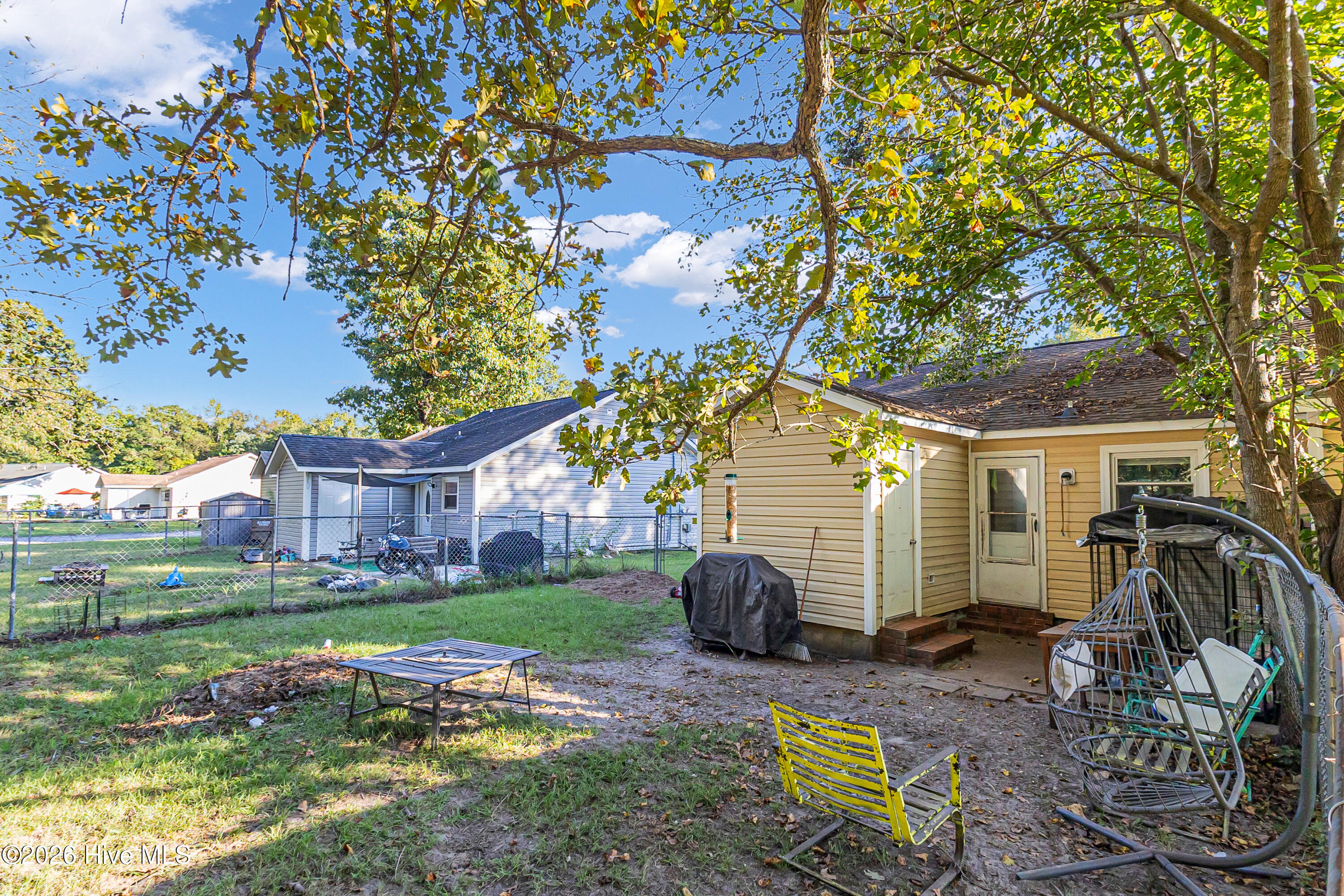 231-233 Easy Street Property Photo 45
