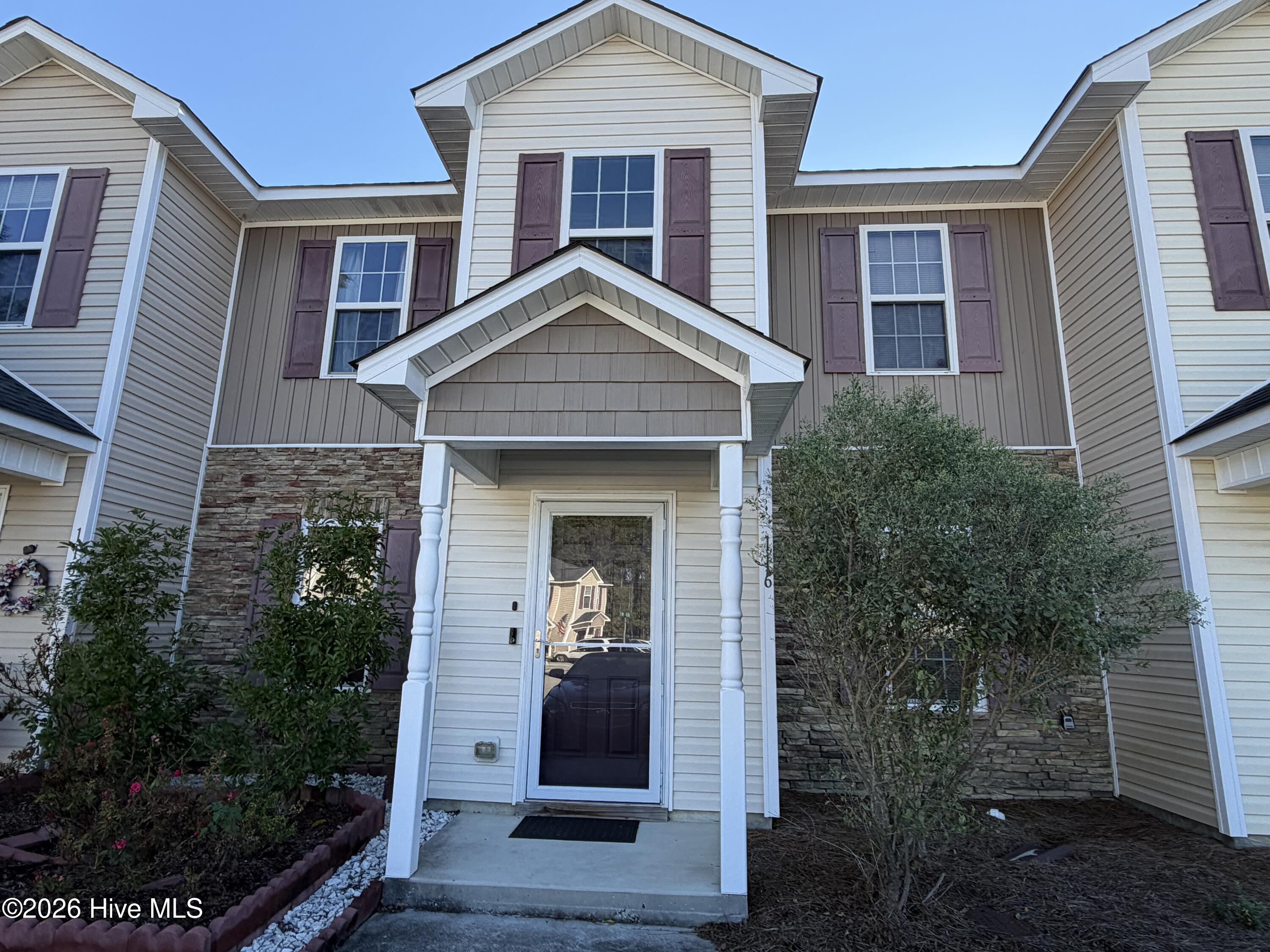 116 W Murrow Lane Property Photo 1