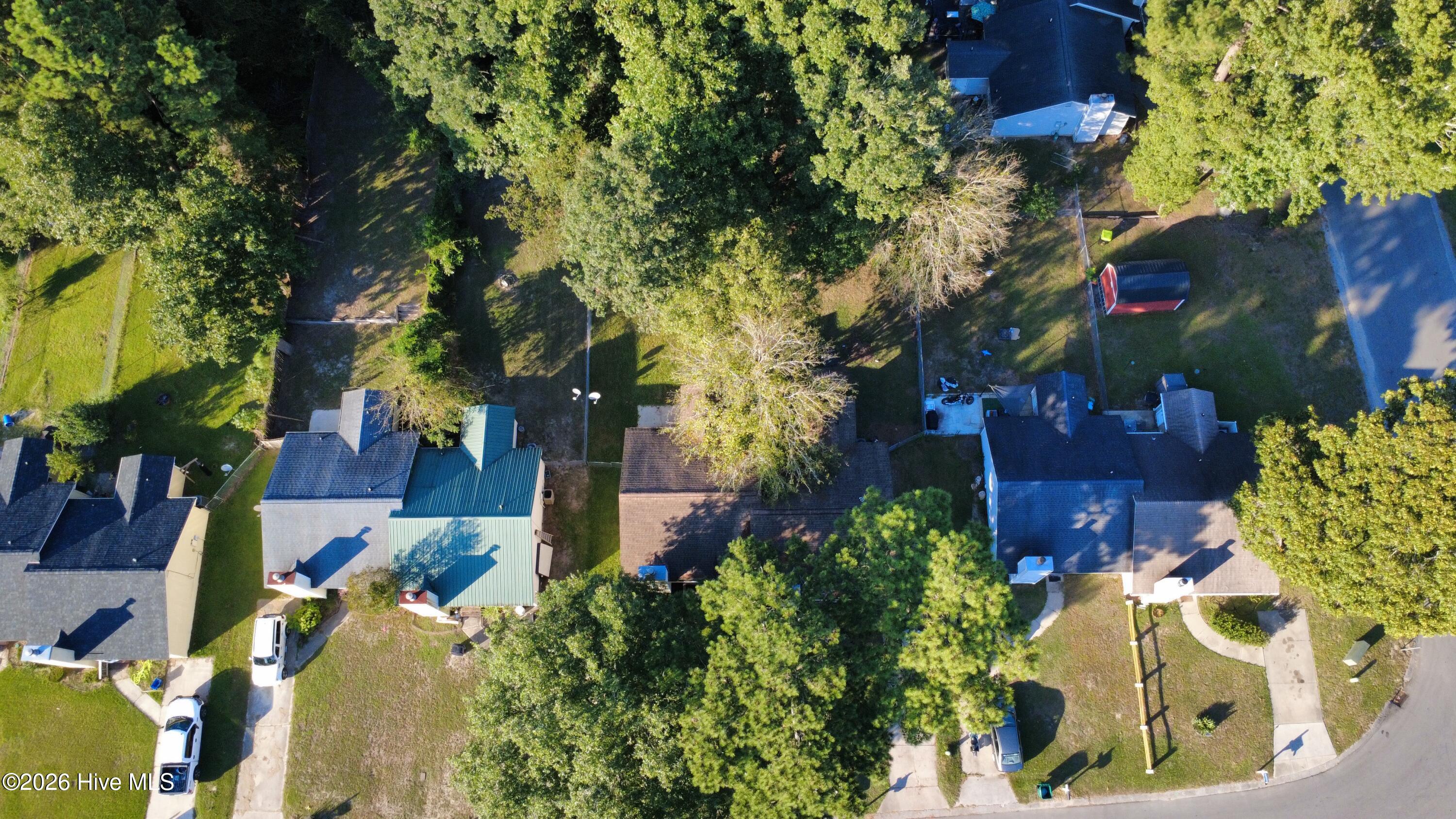231 Easy Street Property Photo 18
