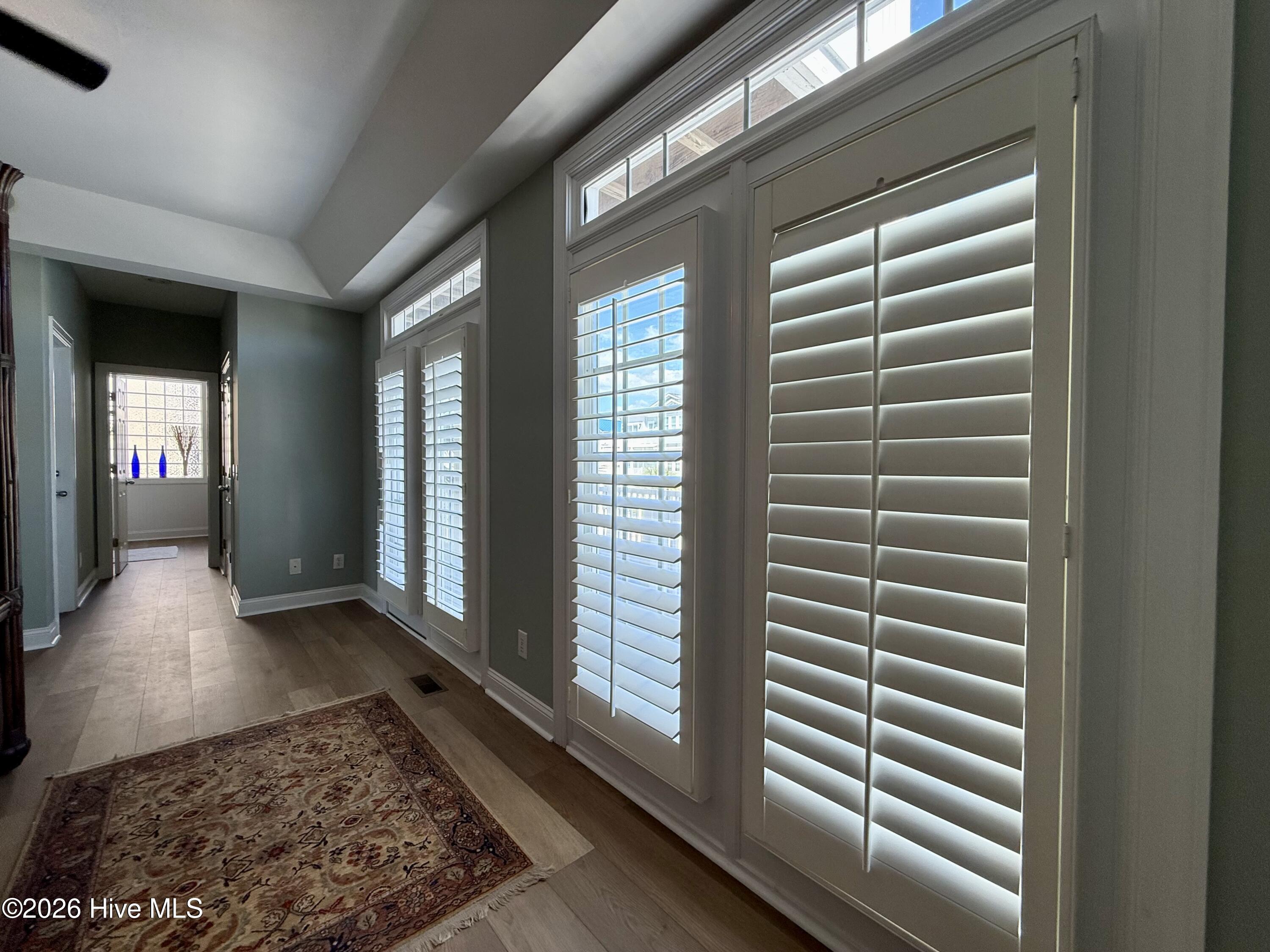 9 Goldsboro Street Property Photo 24