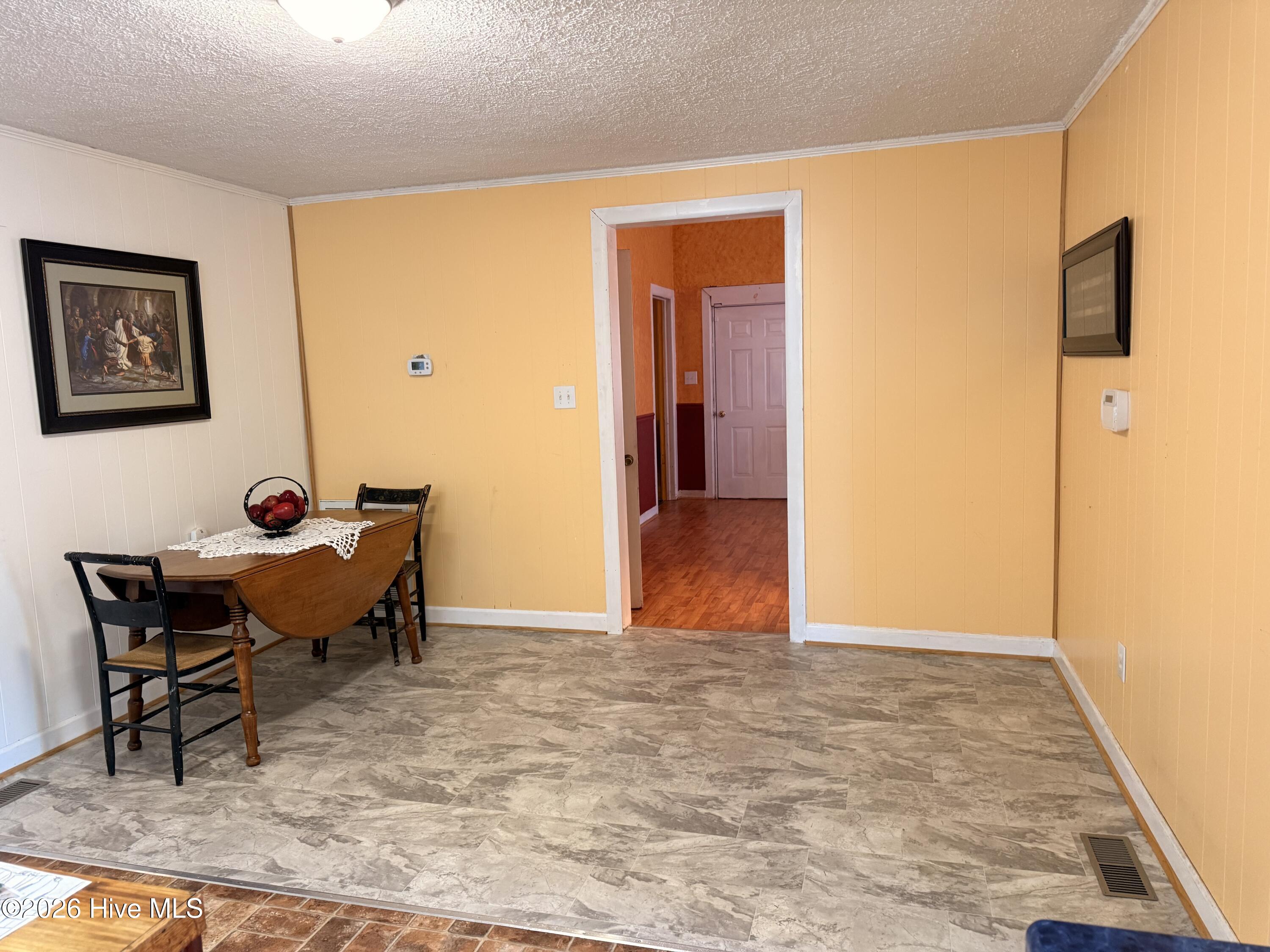 262 Ledbetter Street Property Photo 3