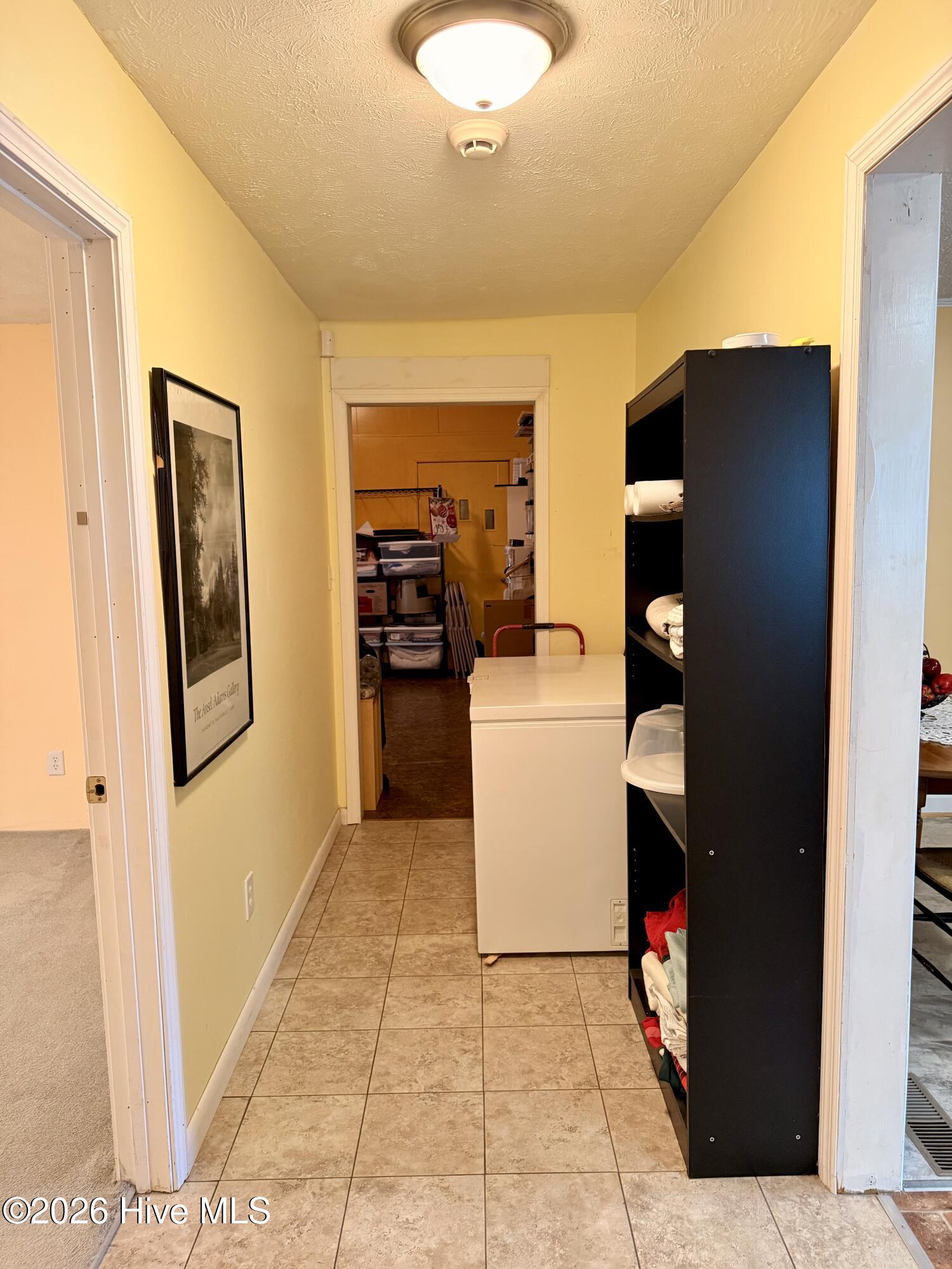 262 Ledbetter Street Property Photo 10