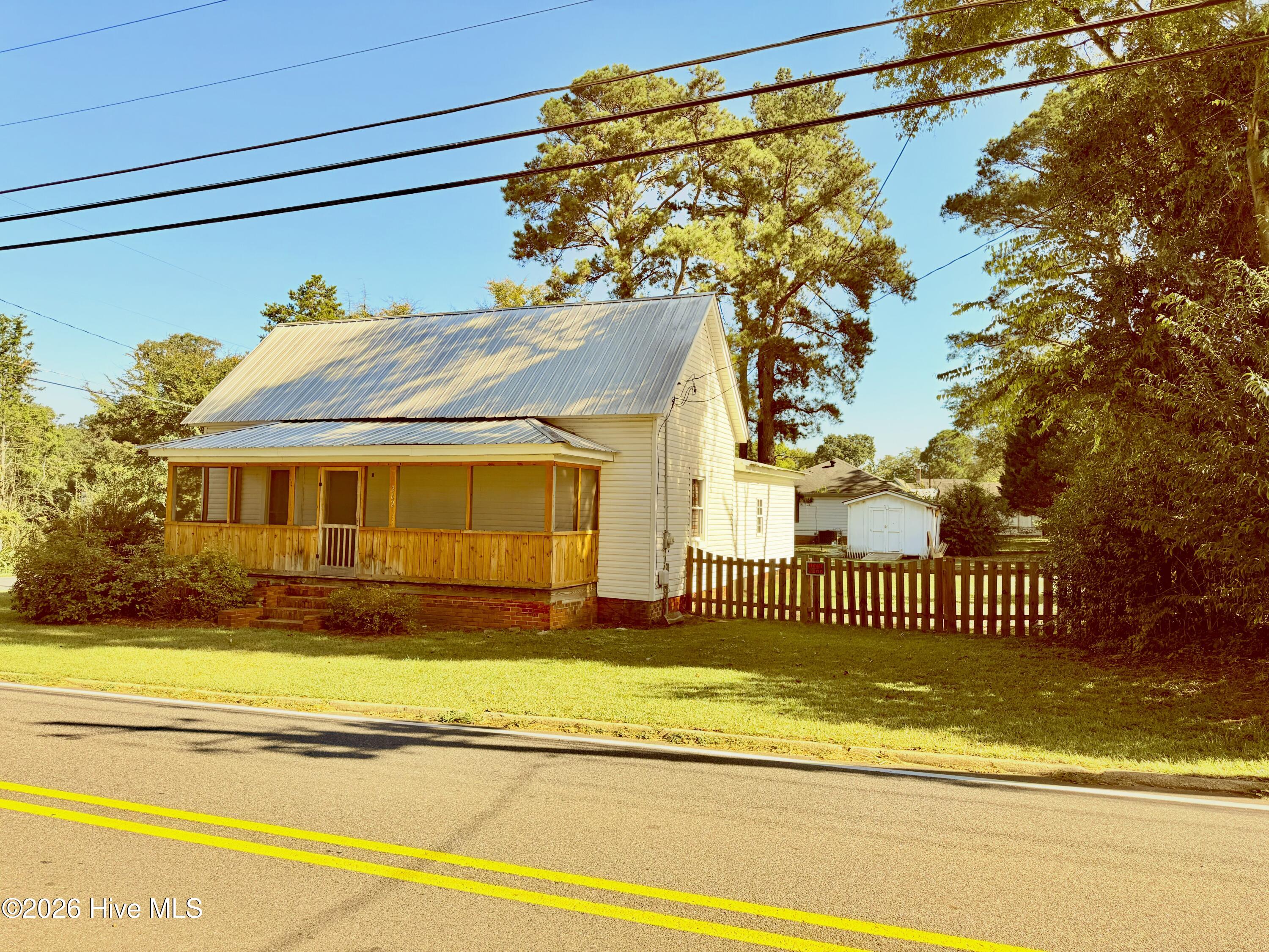 262 Ledbetter Street Property Photo 22