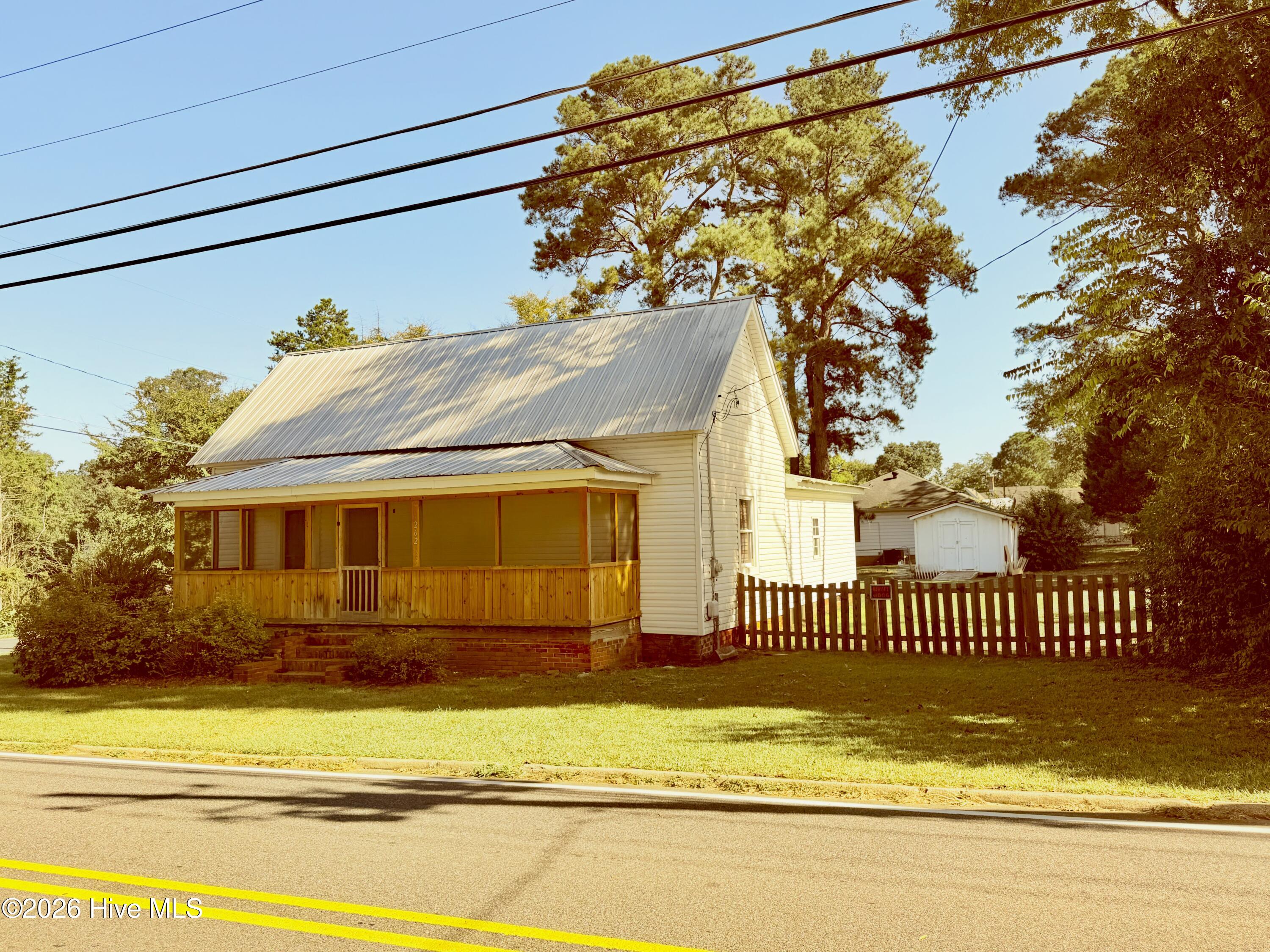 262 Ledbetter Street Property Photo 23