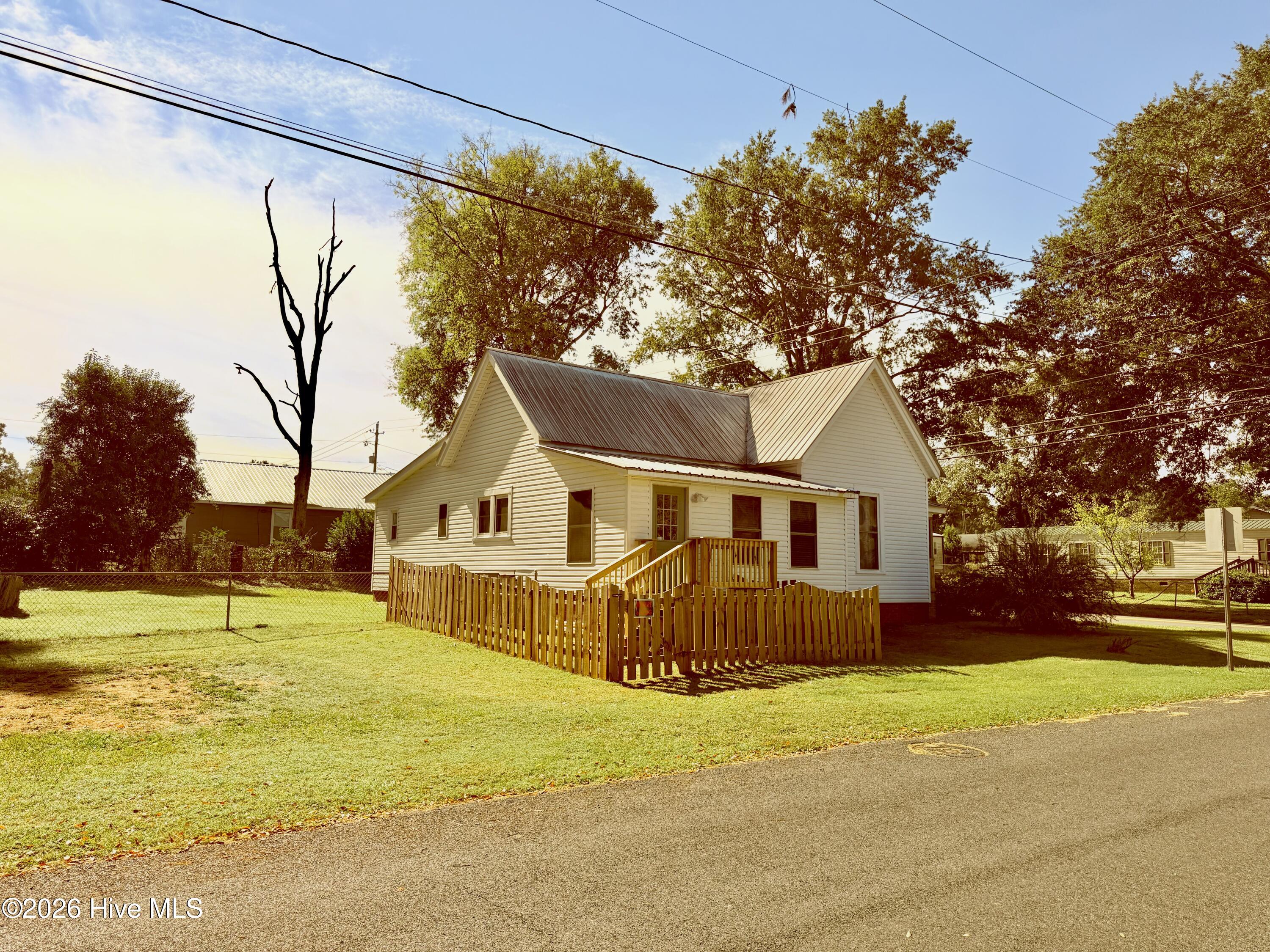262 Ledbetter Street Property Photo 26