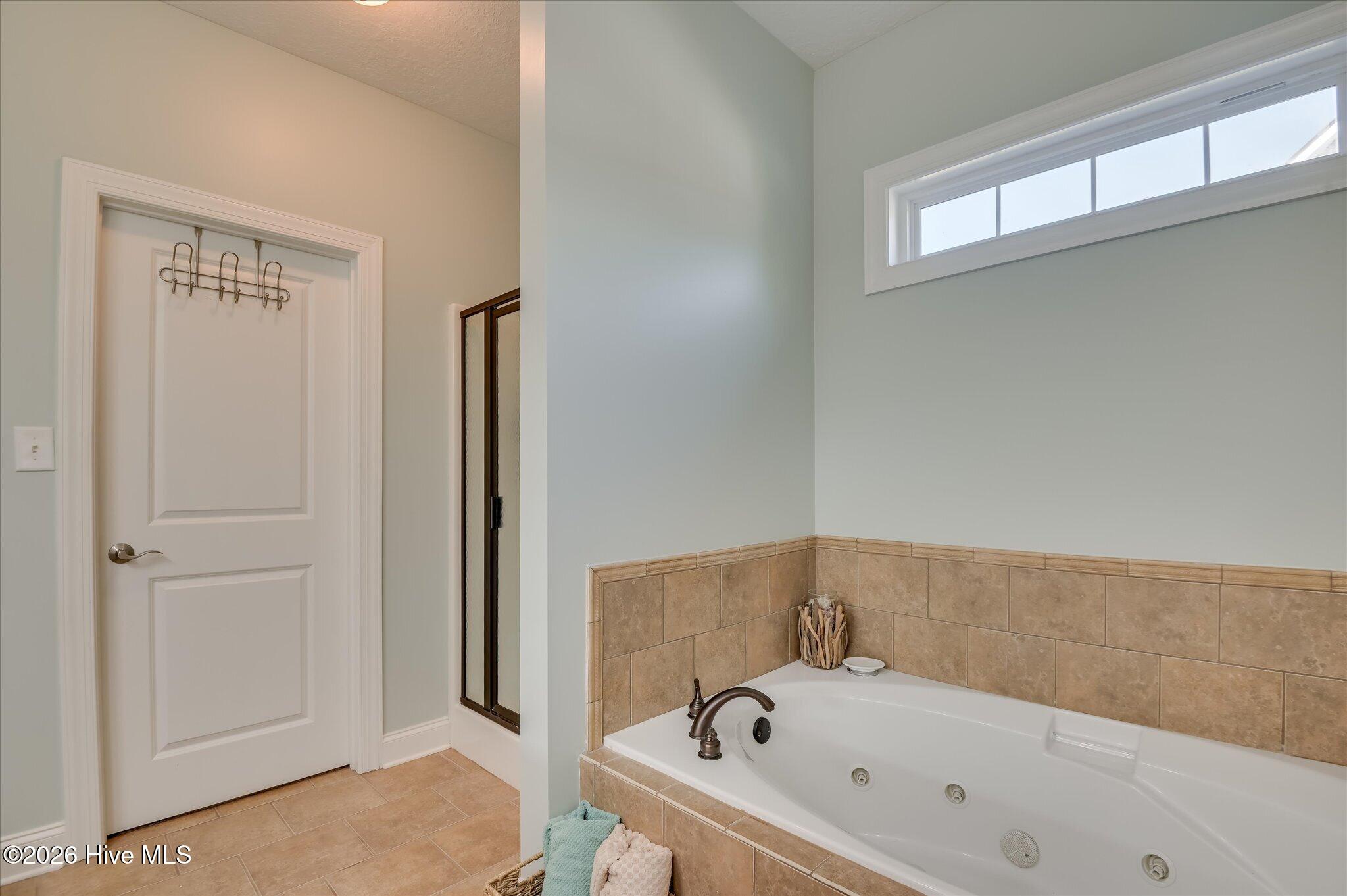803 Leslie Court Property Photo 25