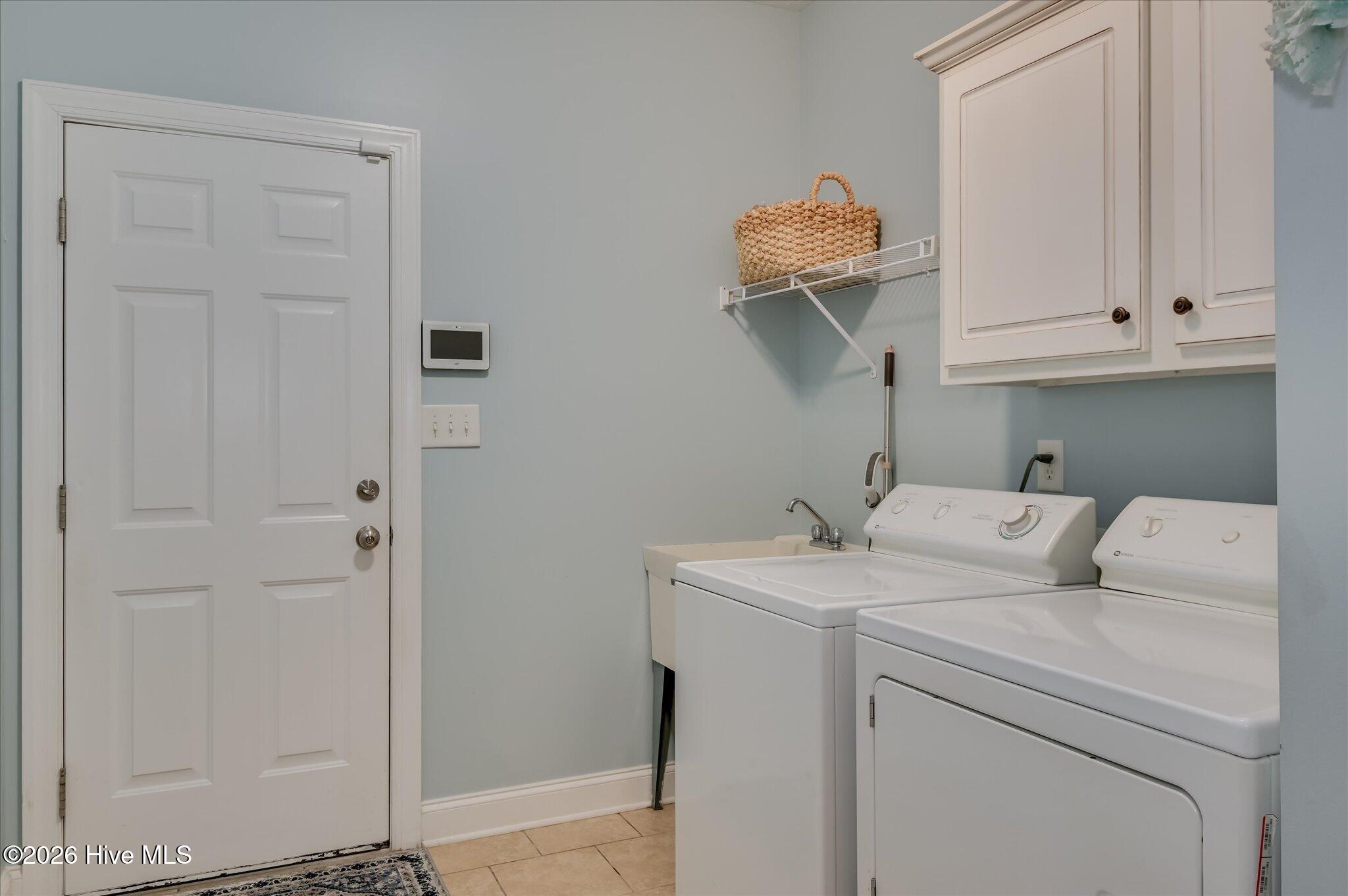 803 Leslie Court Property Photo 27