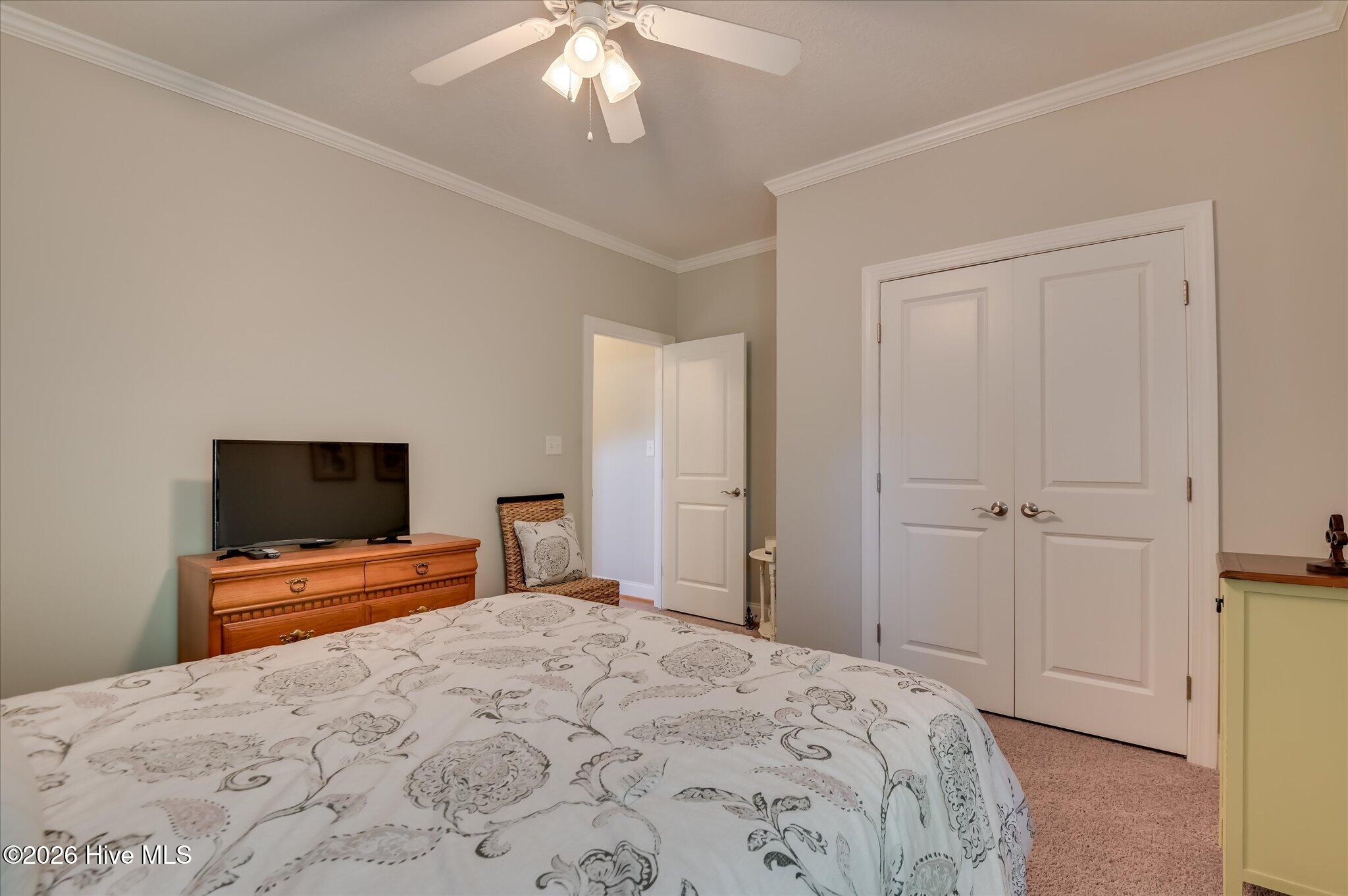 803 Leslie Court Property Photo 38