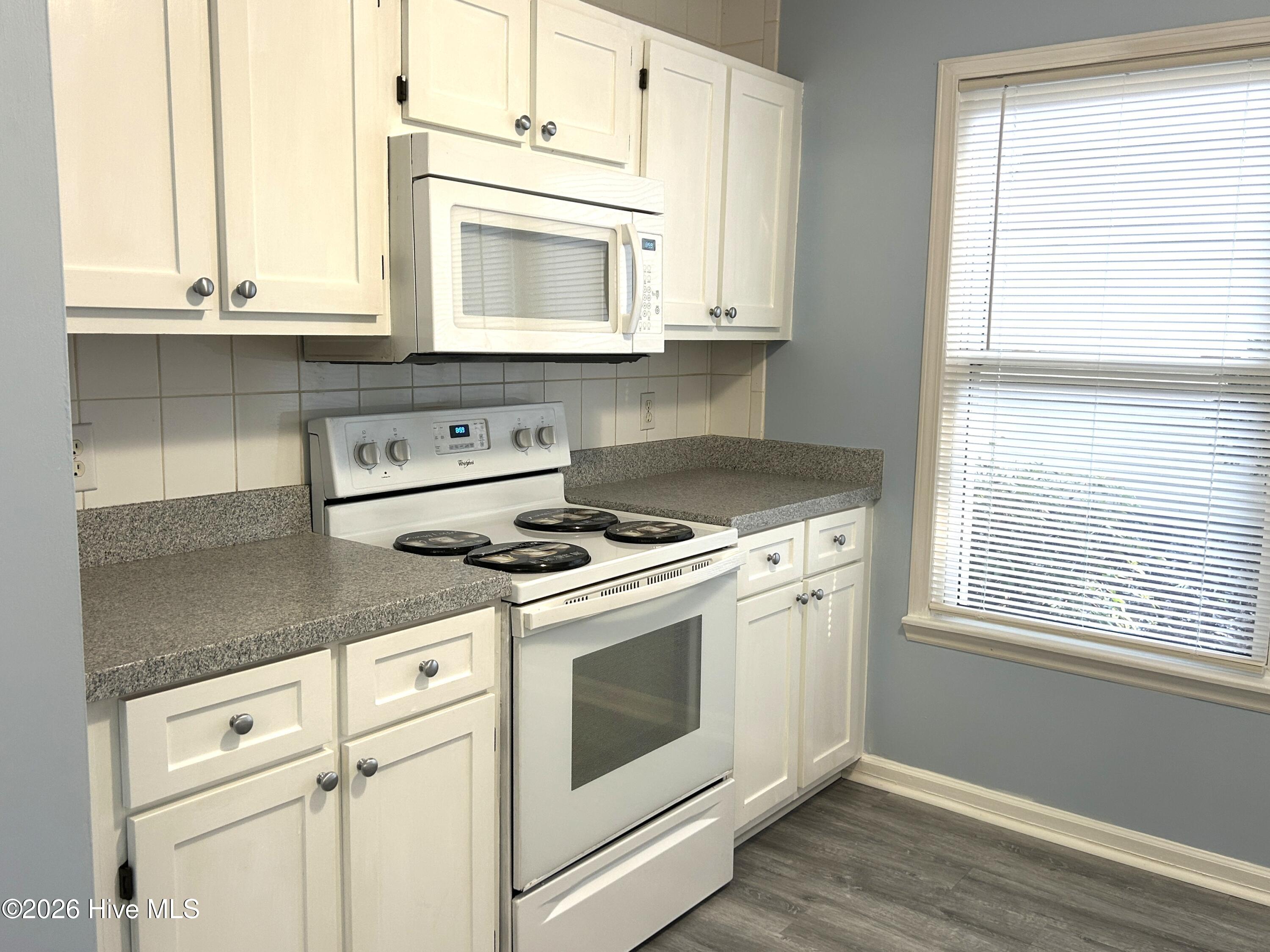 1248 Shipyard Boulevard Property Photo 6