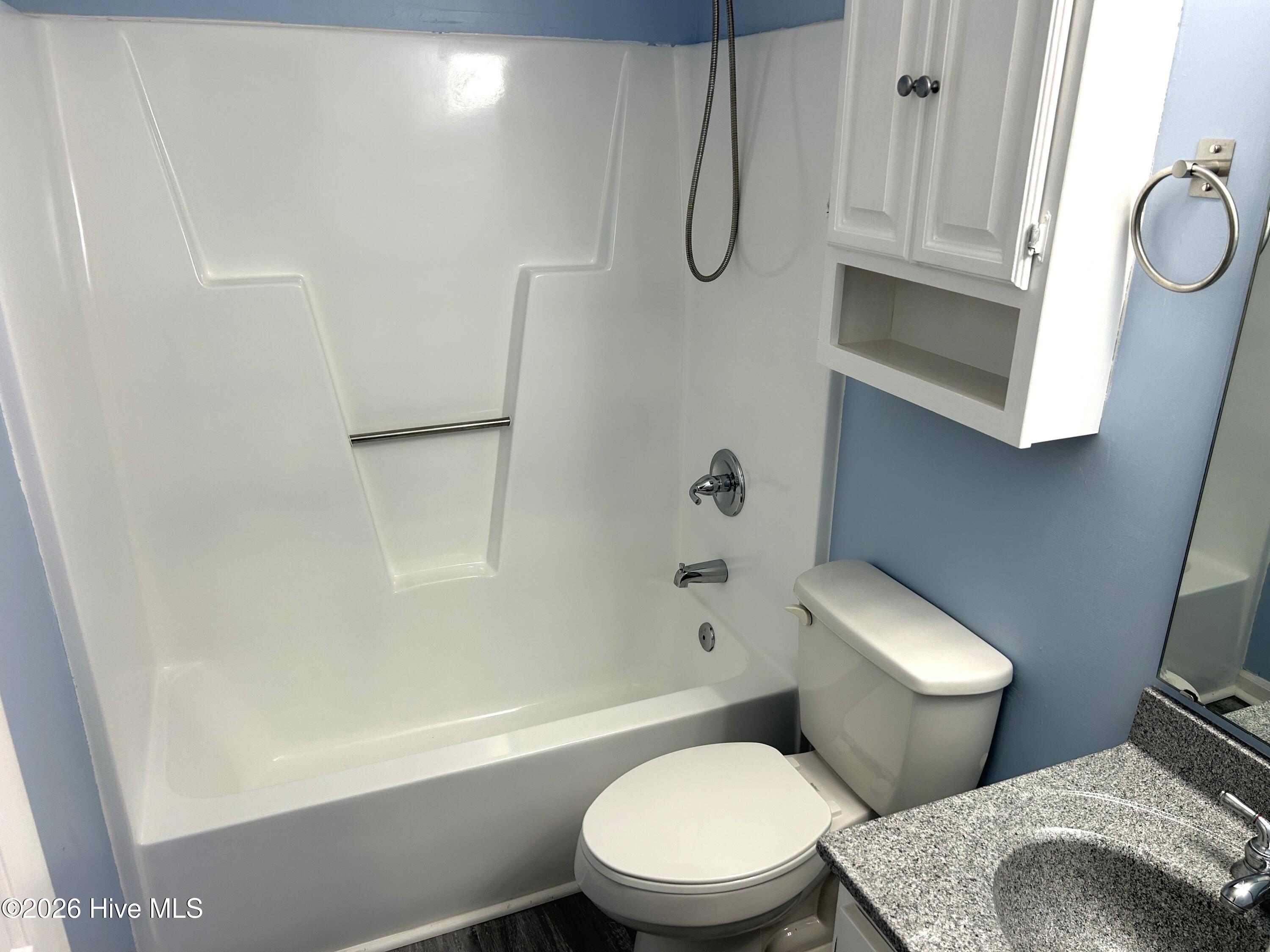 1248 Shipyard Boulevard Property Photo 10