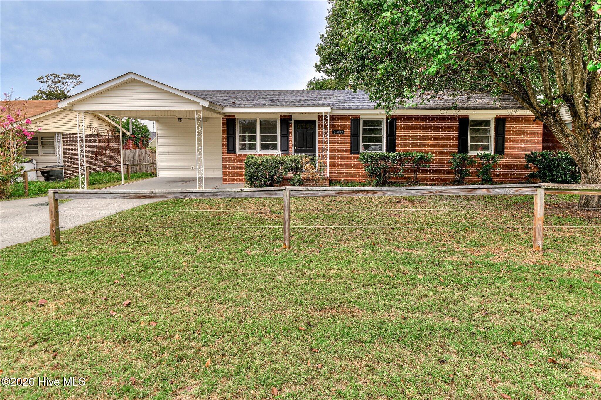10093 Atomic Road Property Photo 1