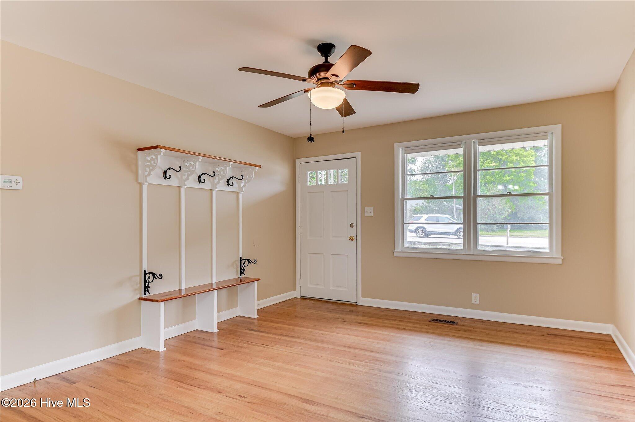 10093 Atomic Road Property Photo 7