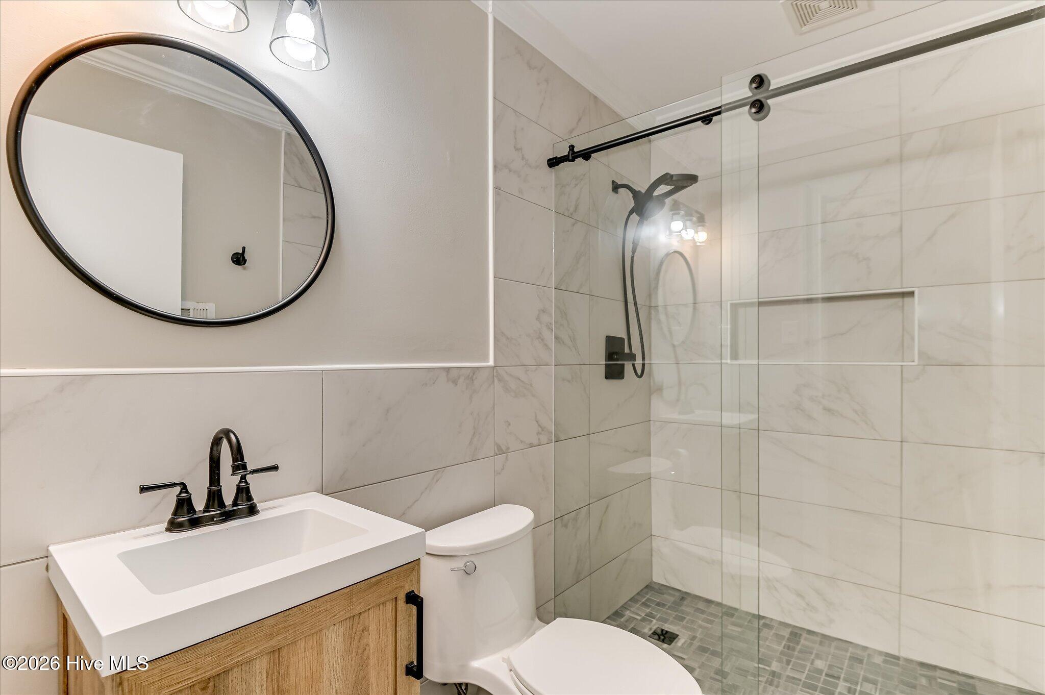 10093 Atomic Road Property Photo 32