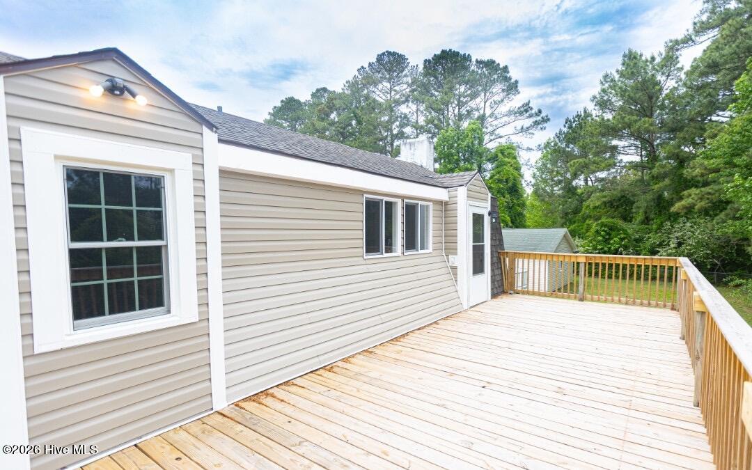 104 Croatan Drive Property Photo 4