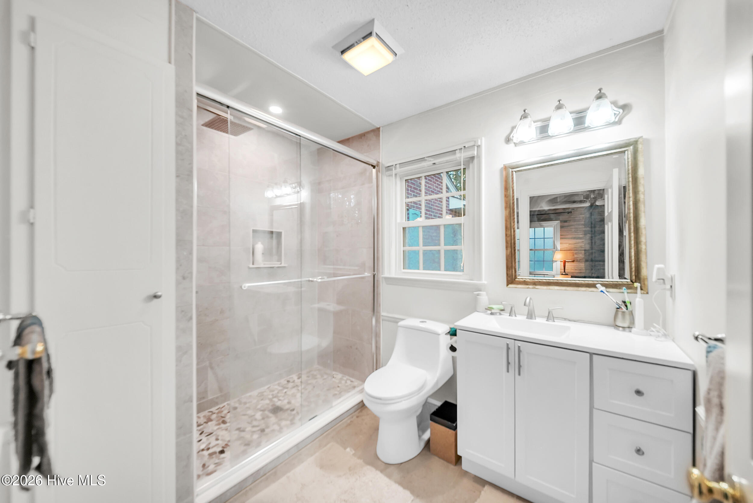 6 Lee Lane Property Photo 42