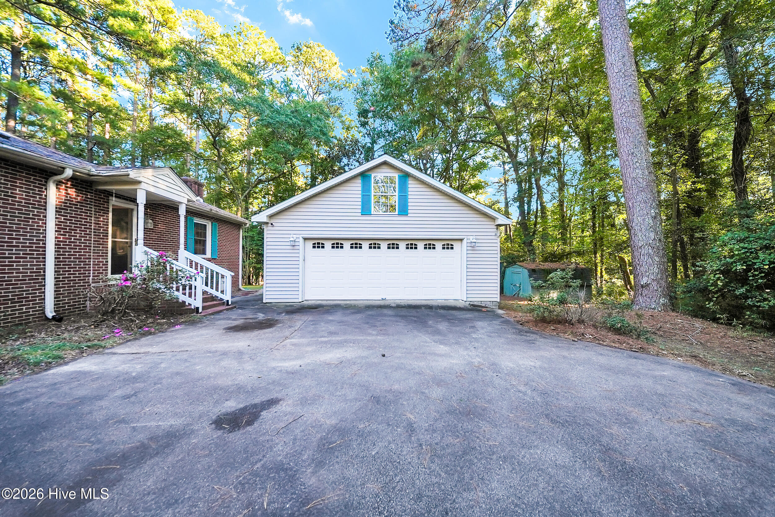 6 Lee Lane Property Photo 50