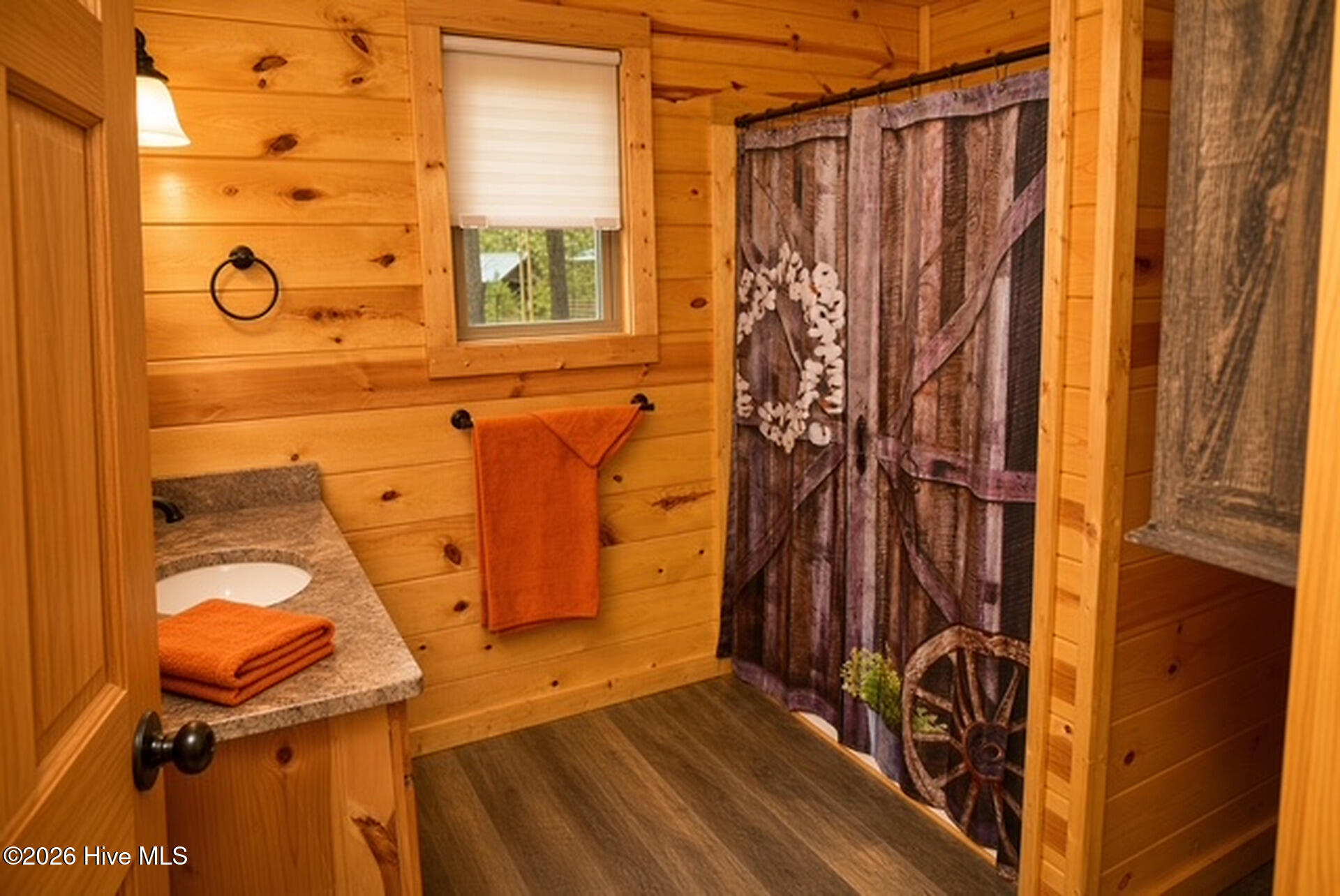 85 Travelers Trail Property Photo 13