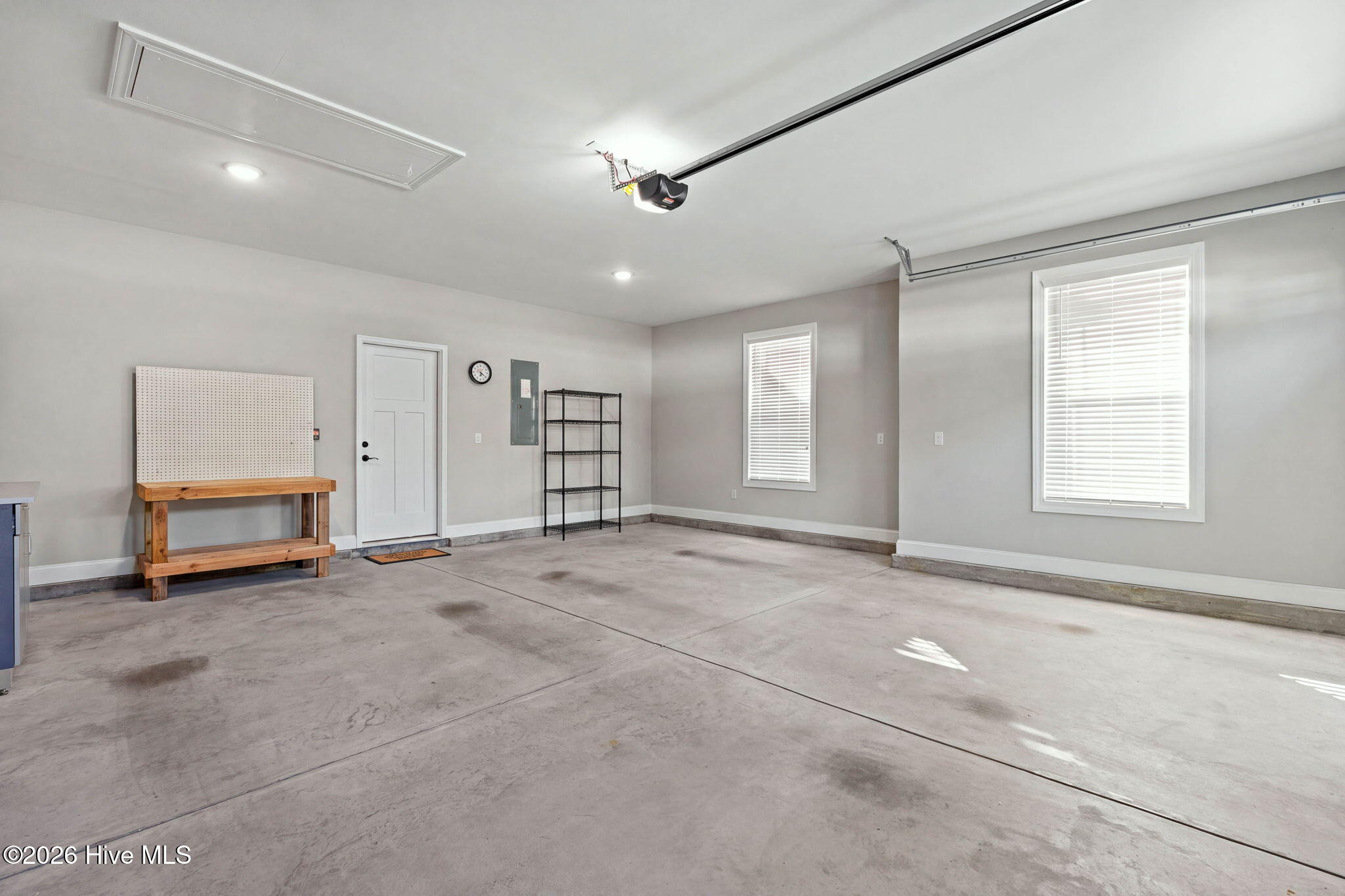 788 Boundaryline Drive Nw Property Photo 36