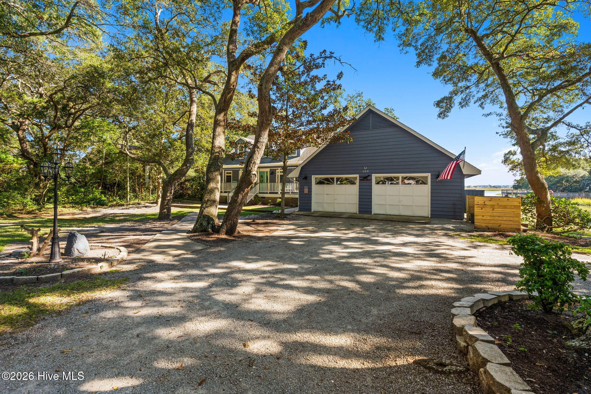 104 Hickory Street Property Photo 7