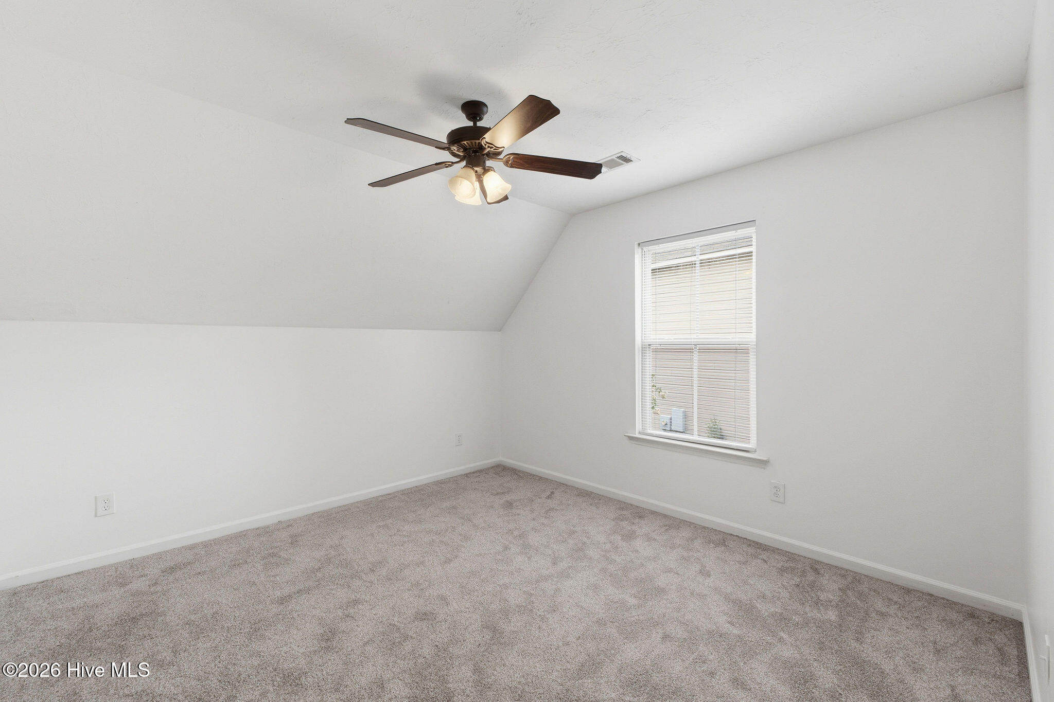 8017 Battle Street Property Photo 31