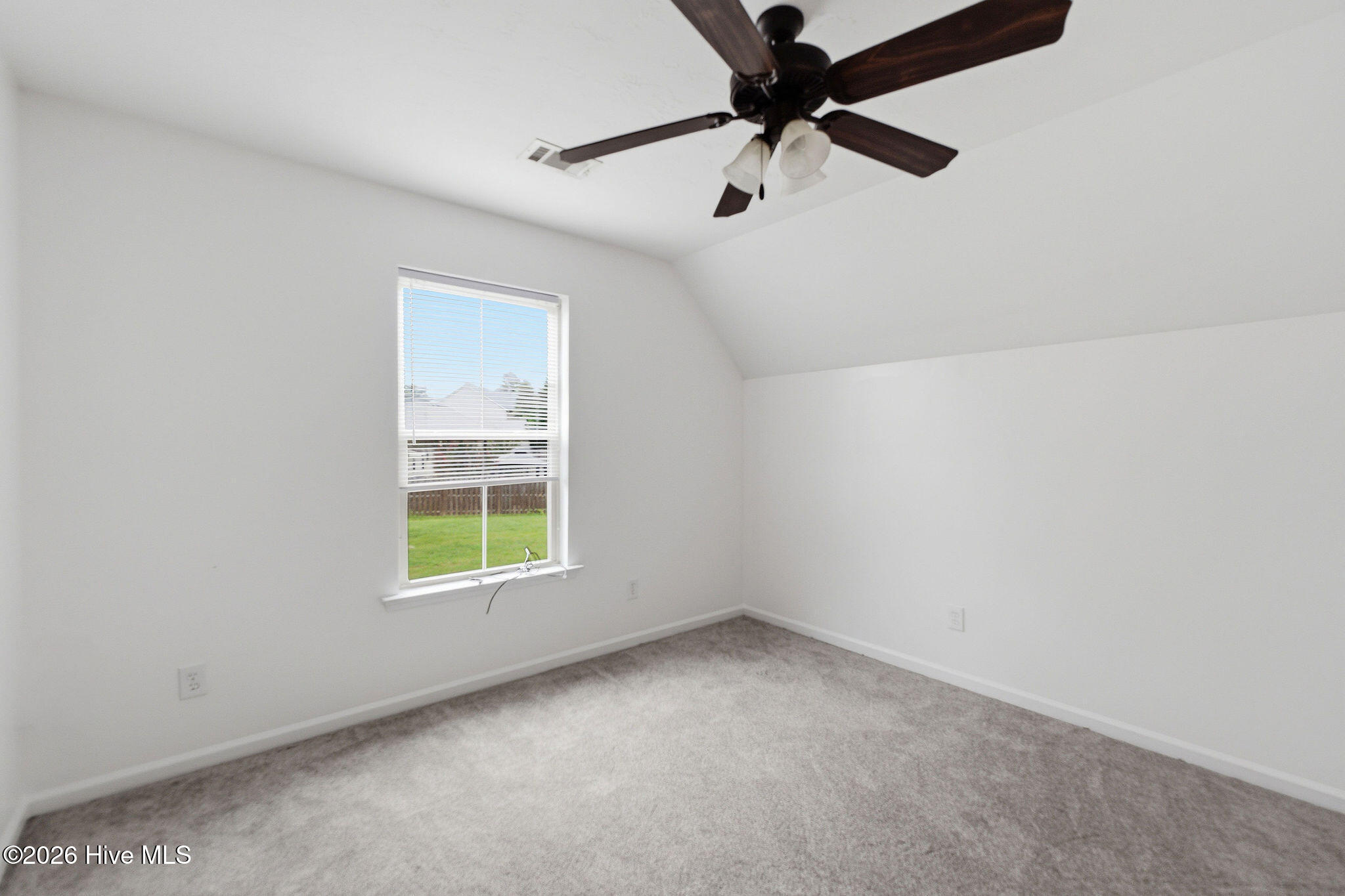 8017 Battle Street Property Photo 33