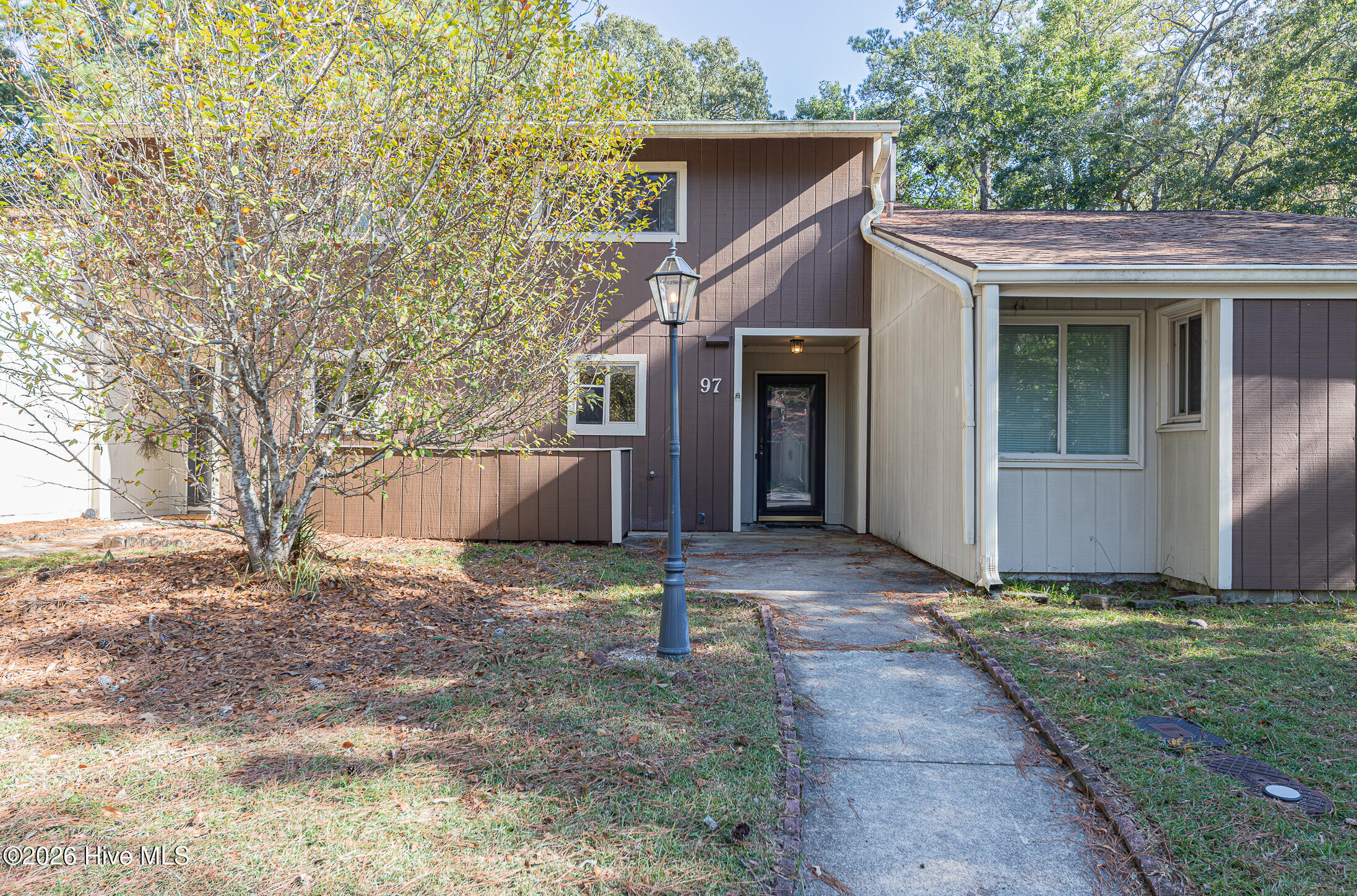 97 Quarterdeck Property Photo 1
