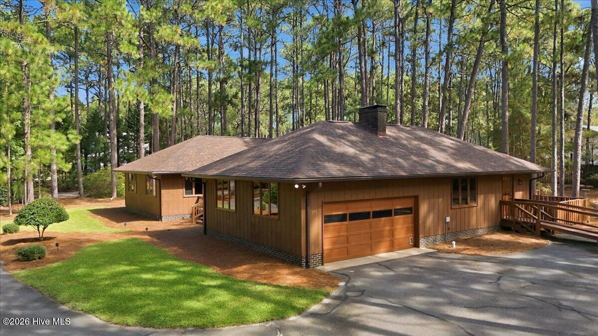 375 Swoope Drive Property Photo 1