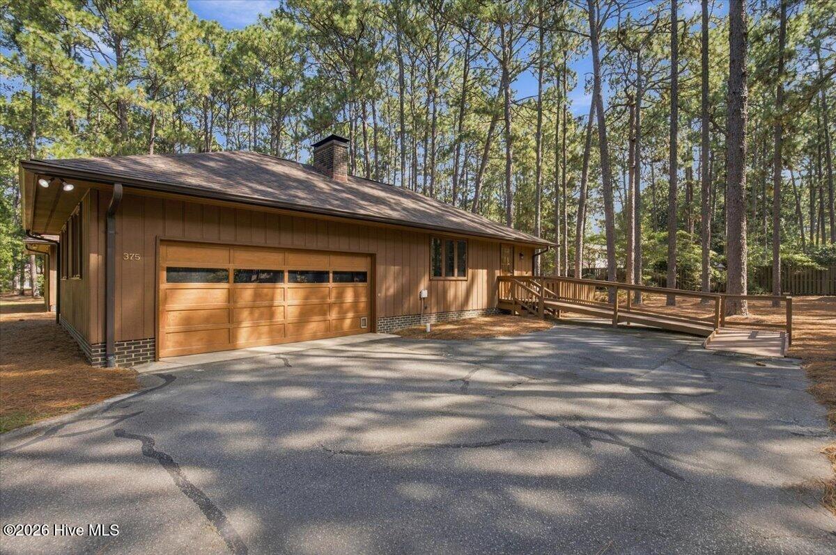375 Swoope Drive Property Photo 4