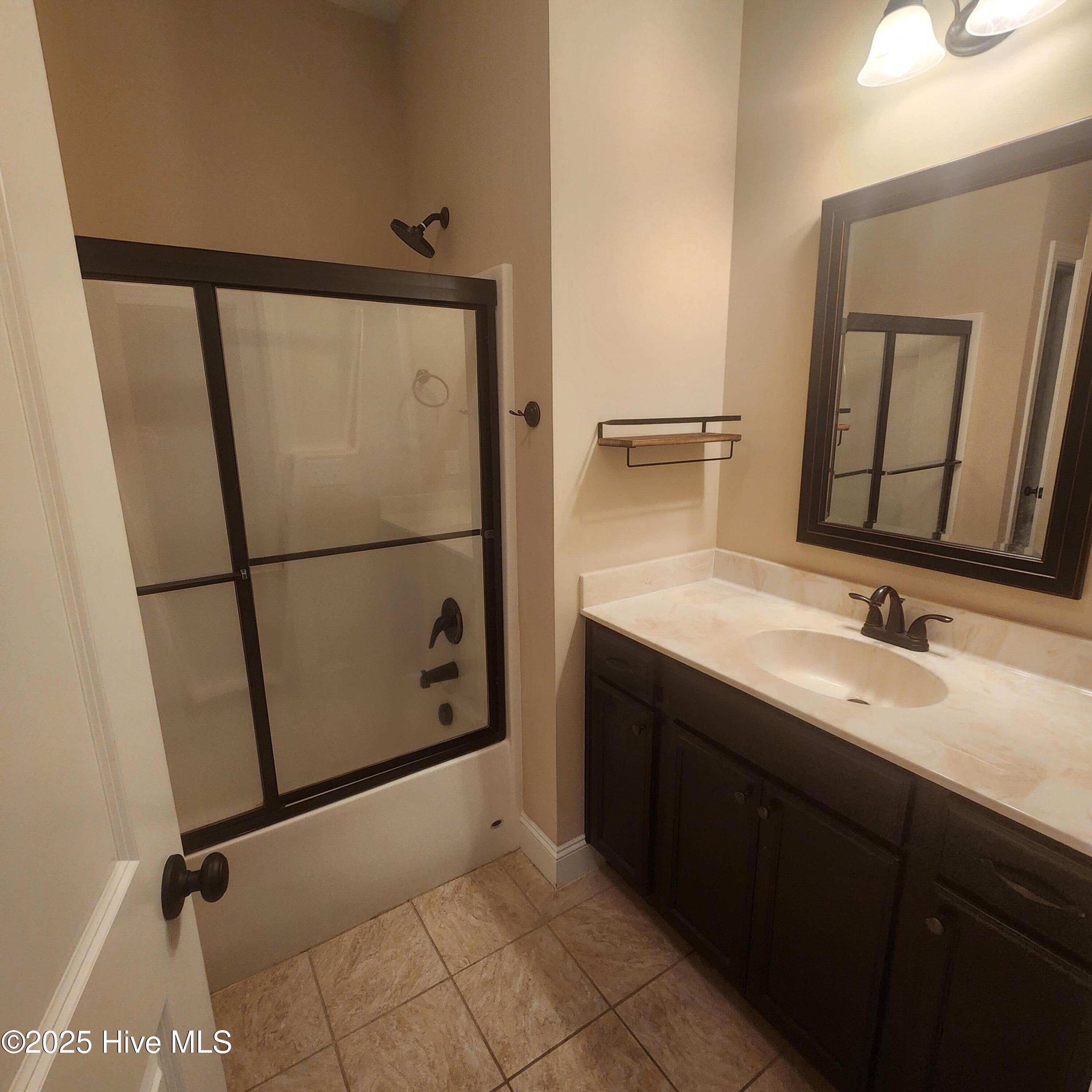 1913 Covengton Way 203 Property Photo 15
