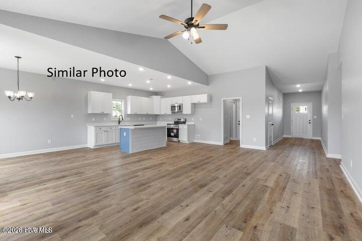 00 Thouroughbred Run Property Photo 6