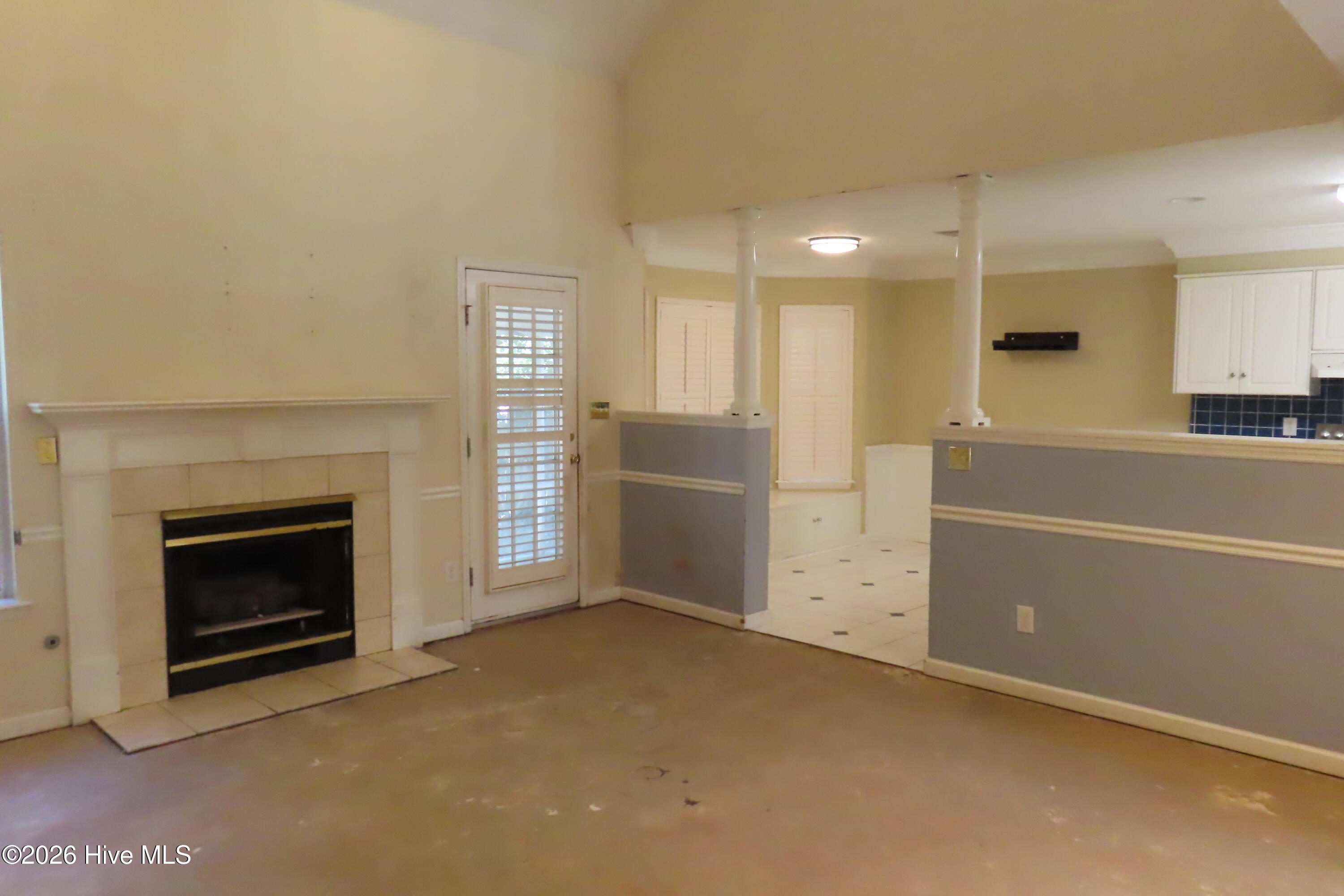 492 Granite Point Property Photo 5