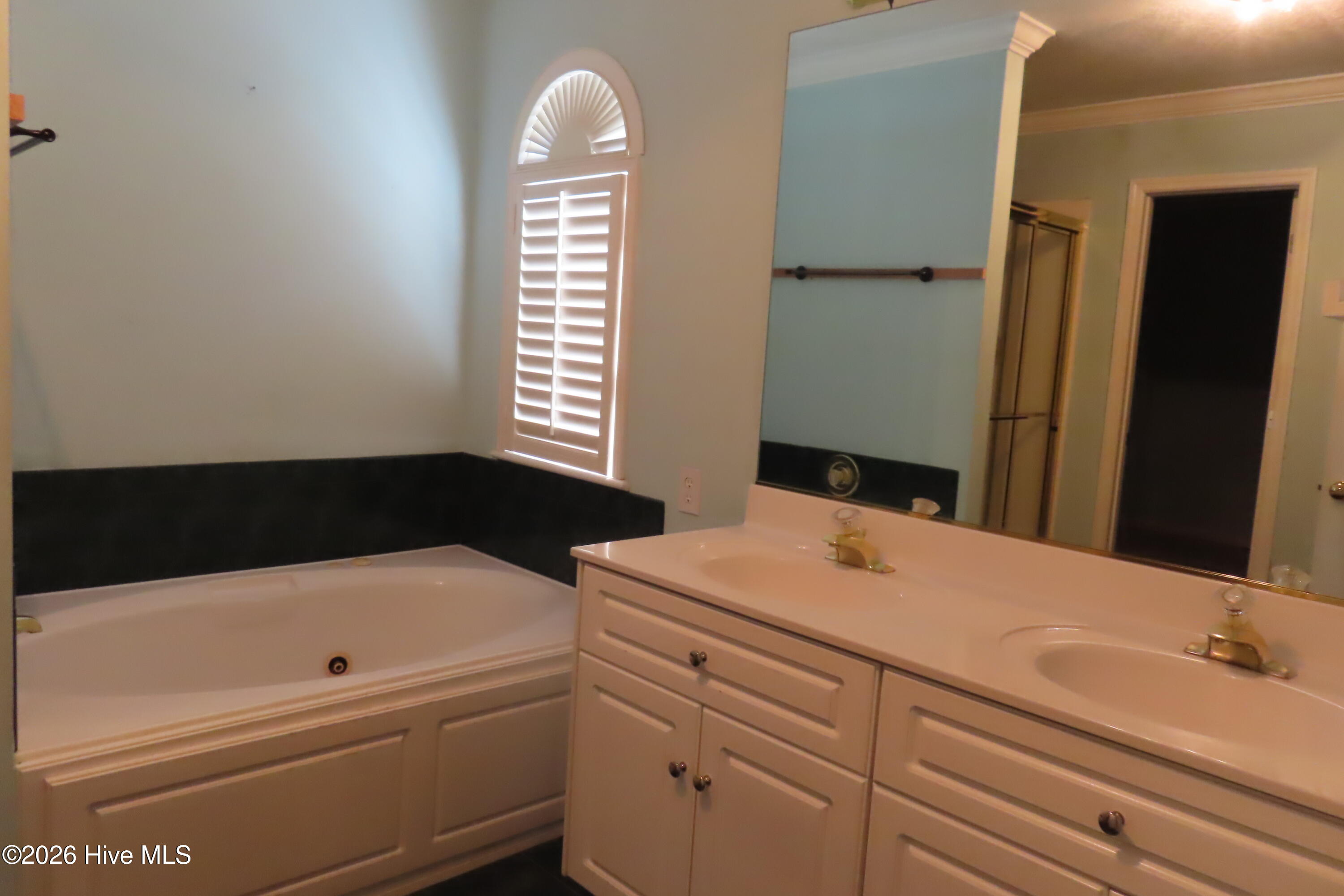 492 Granite Point Property Photo 13