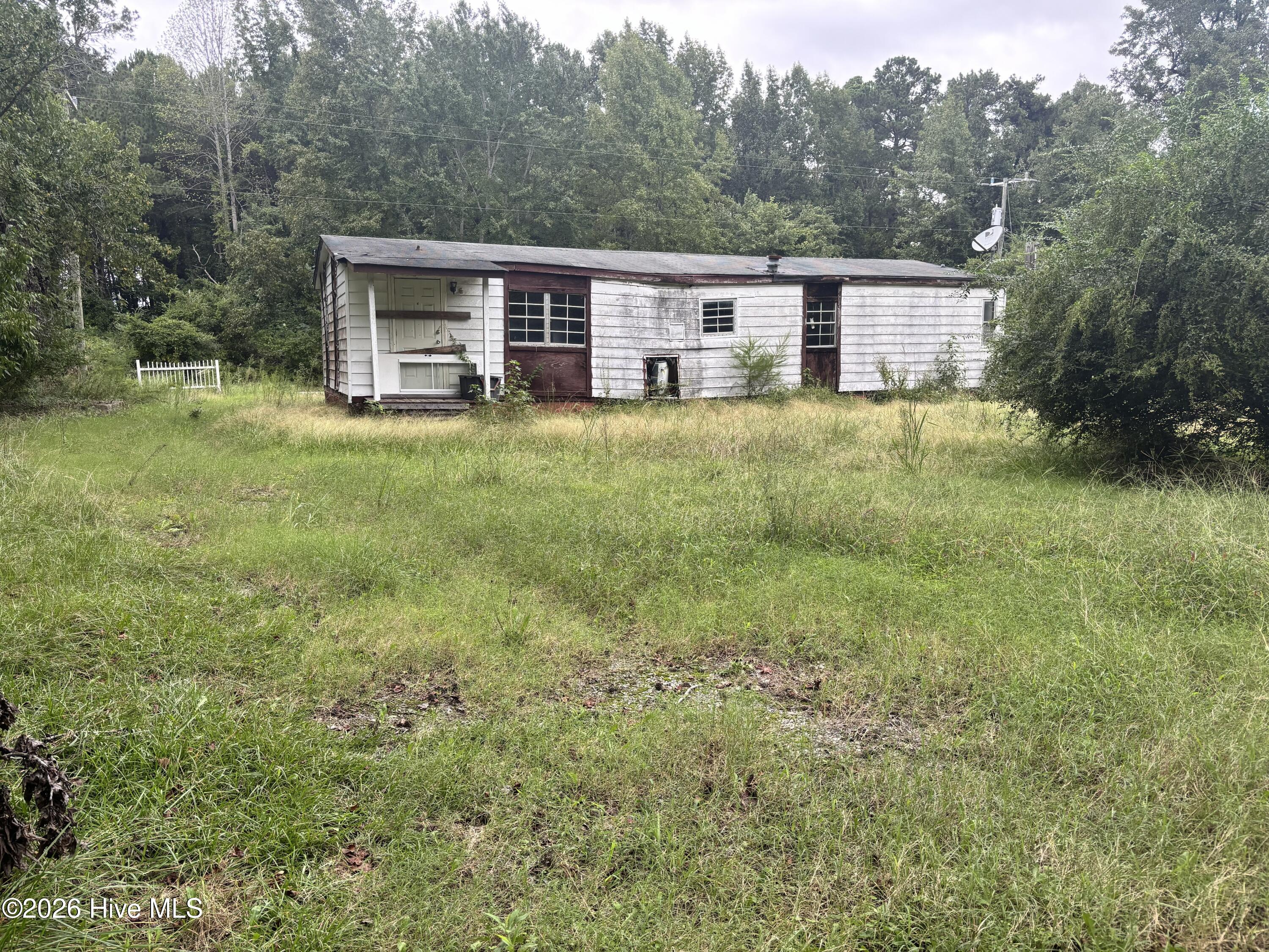 213 S Railroad Street Property Photo 2