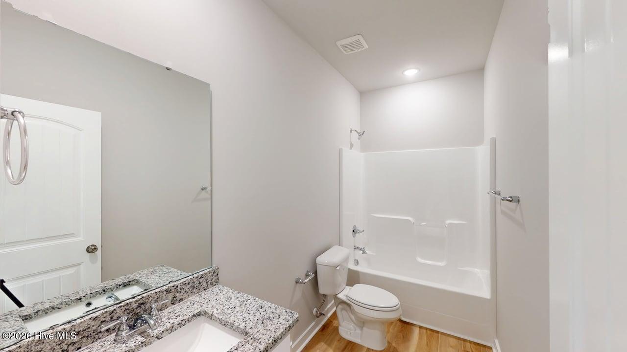 109 Berkeley Place Property Photo 5