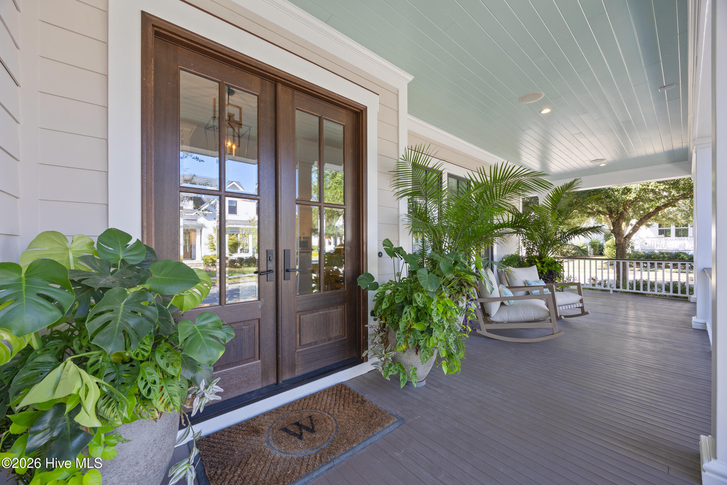 5304 Hanahan Drive Property Photo 4