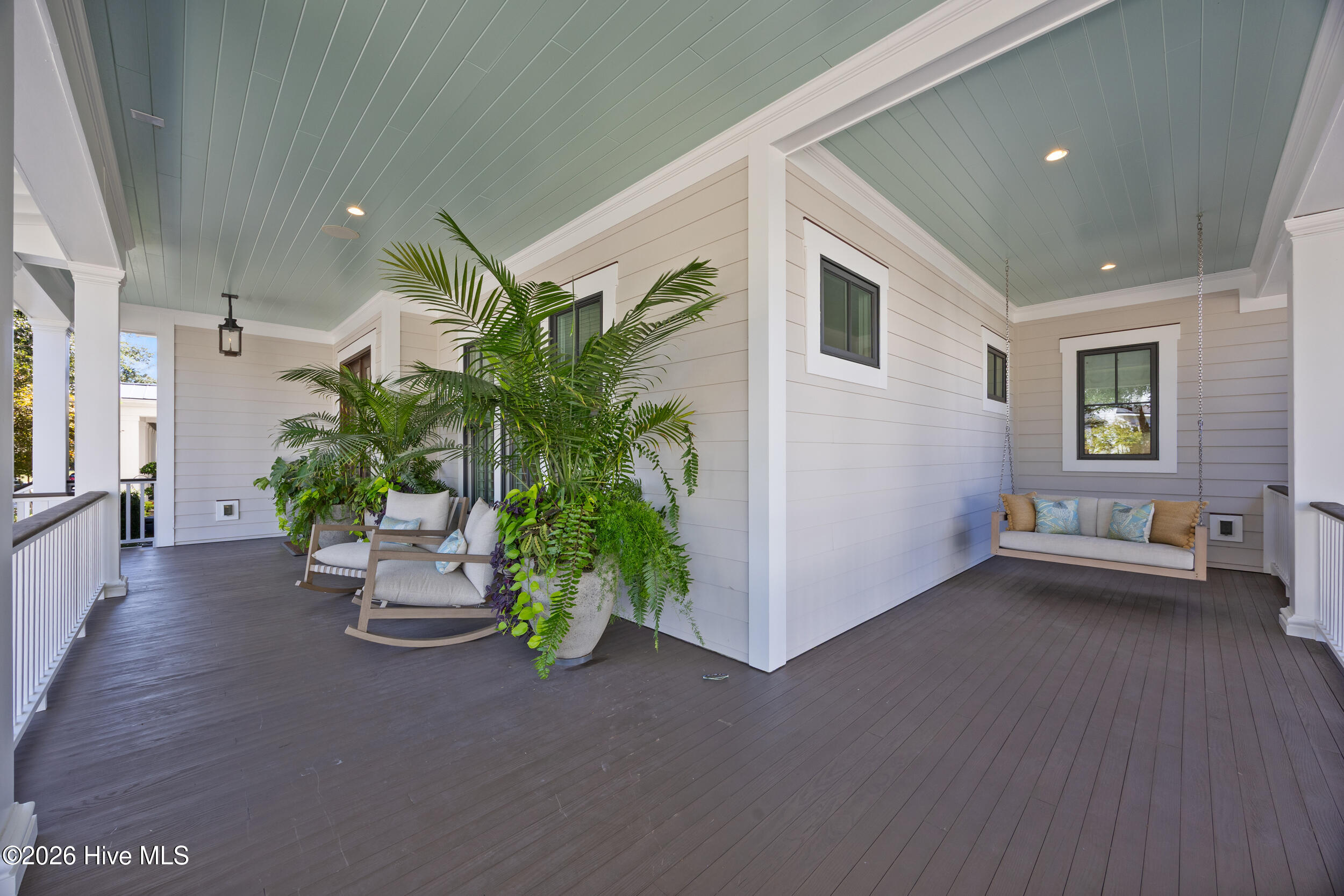 5304 Hanahan Drive Property Photo 6