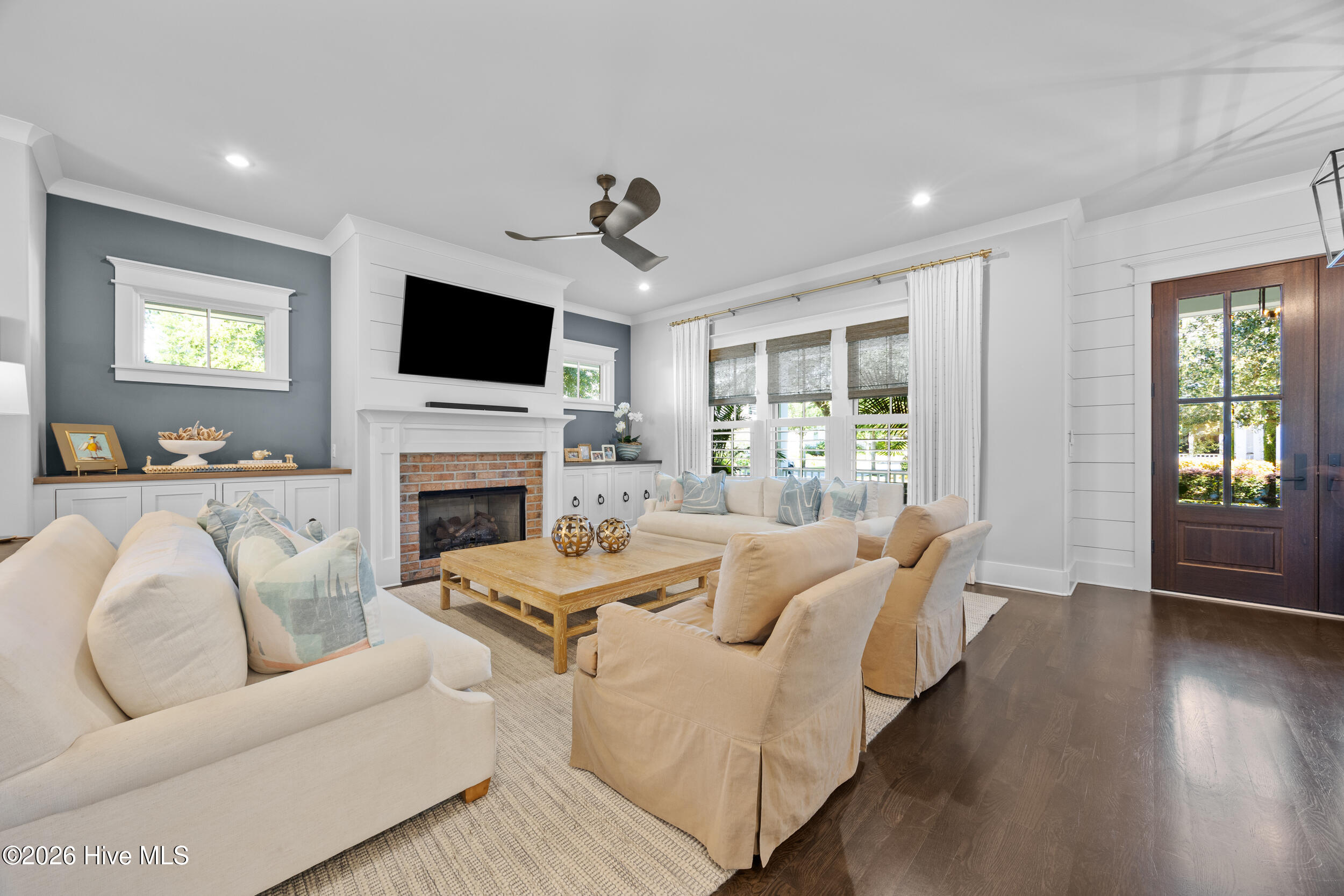 5304 Hanahan Drive Property Photo 10