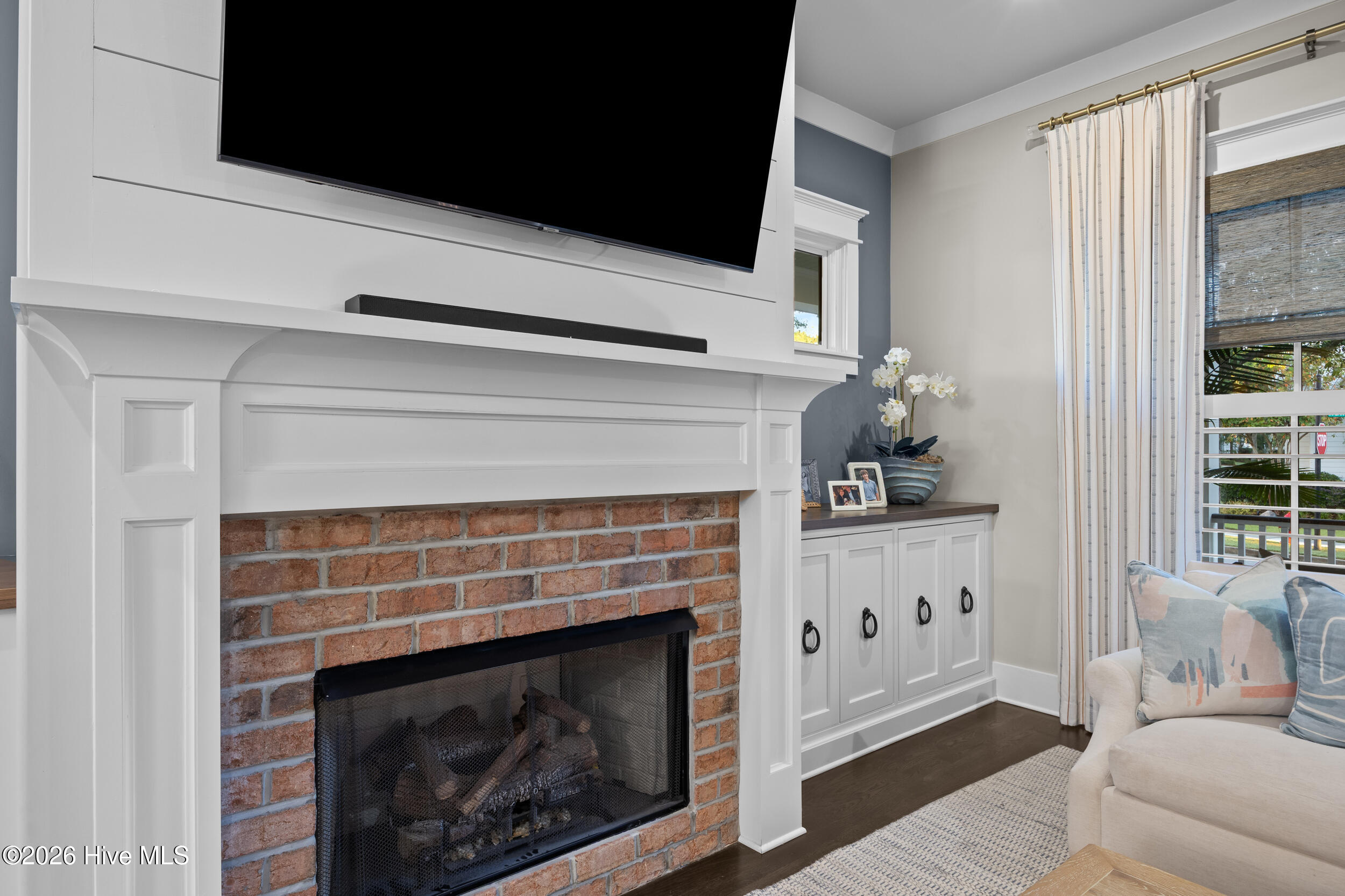5304 Hanahan Drive Property Photo 13