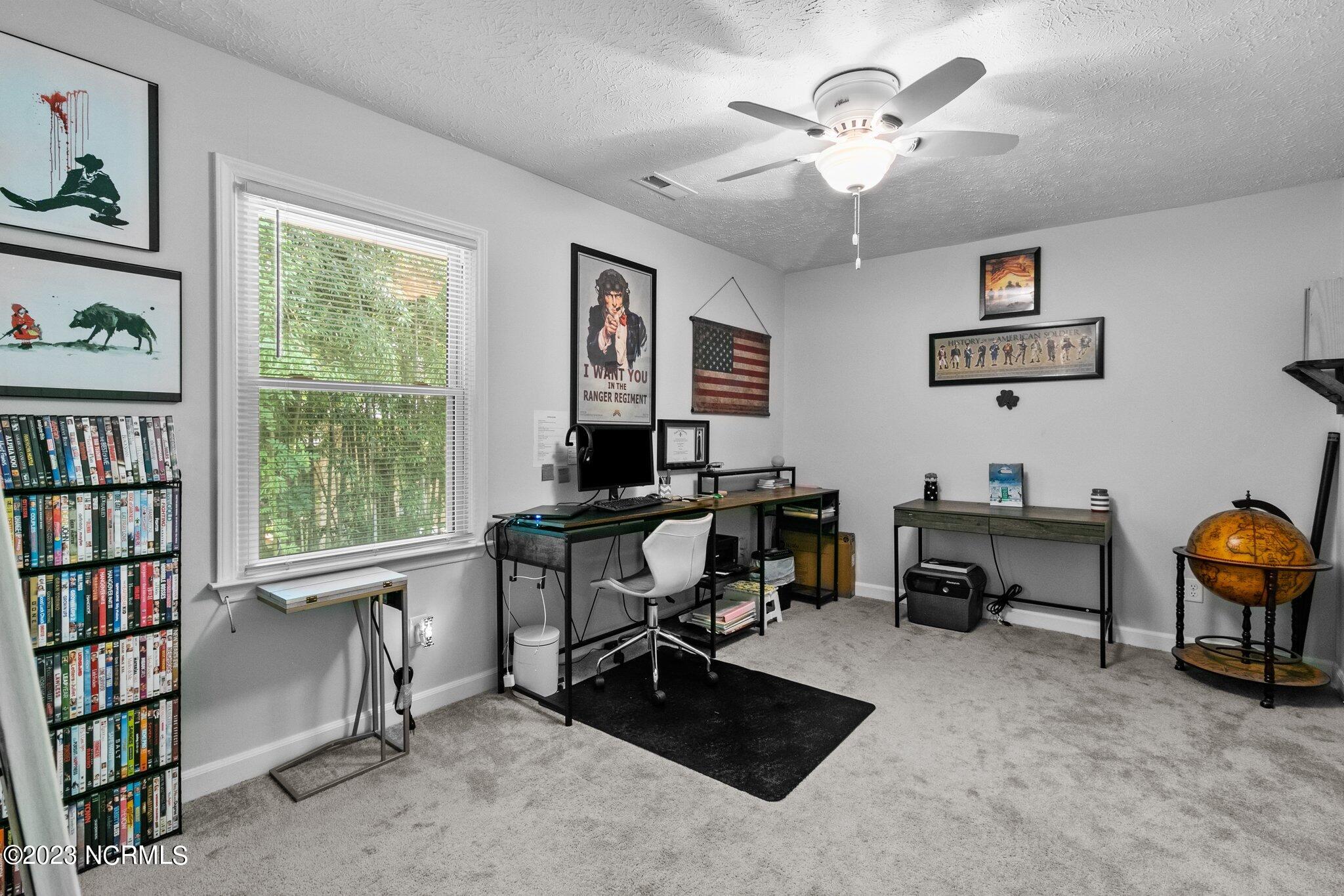 475 N Ashe Street Property Photo 19