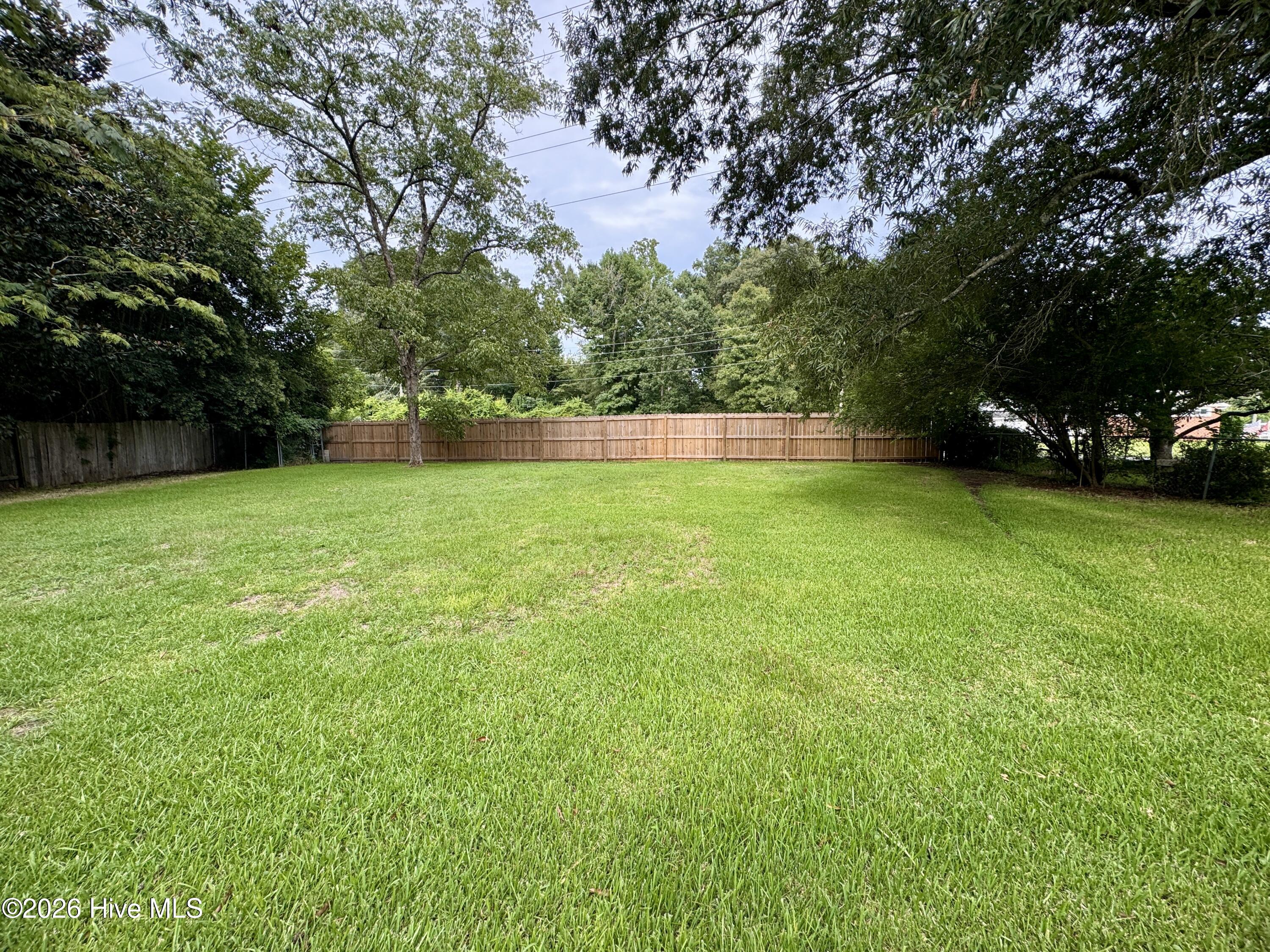 1302 Davis Street Property Photo 20