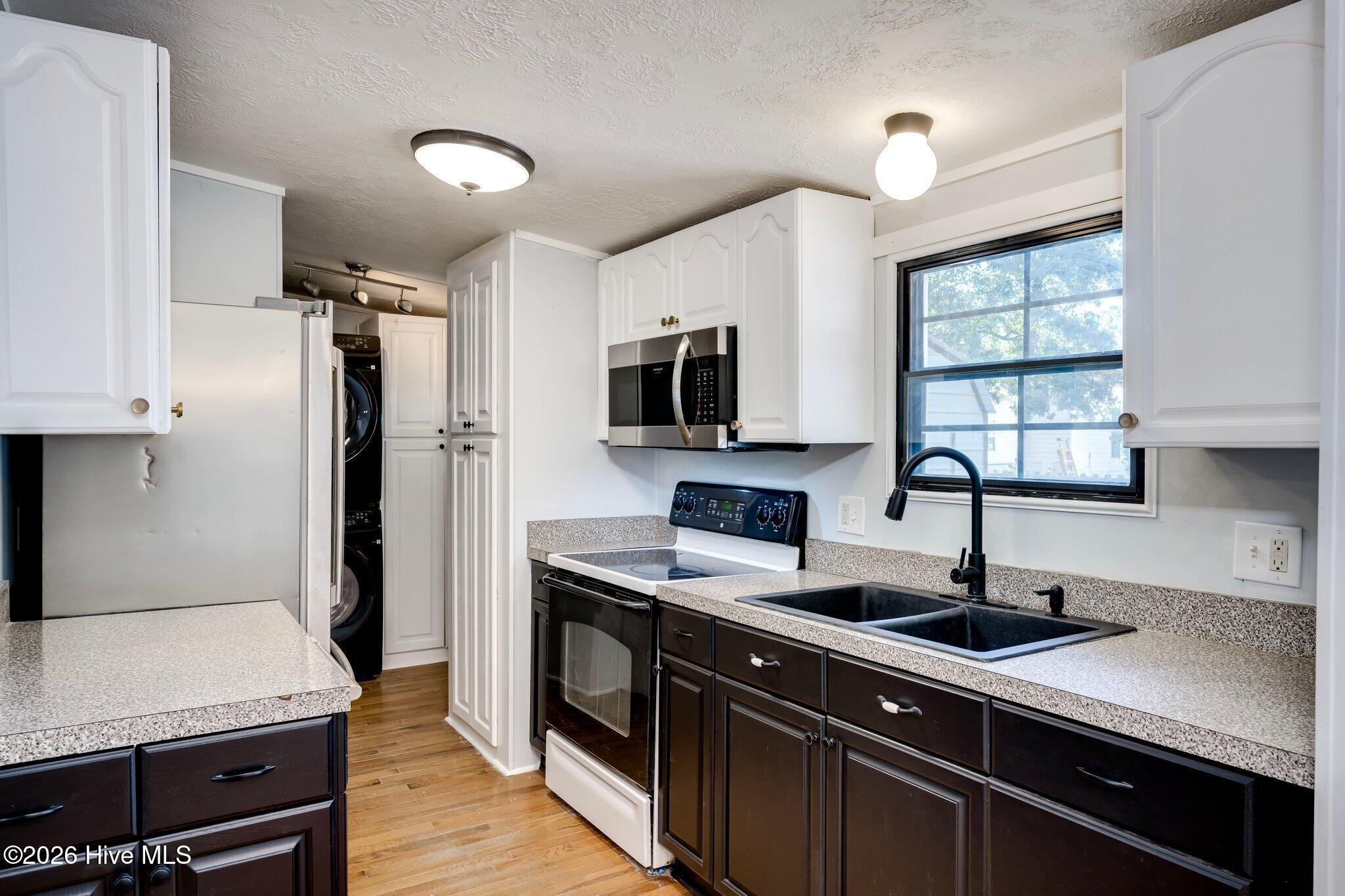 501 Deneb Drive Property Photo 11