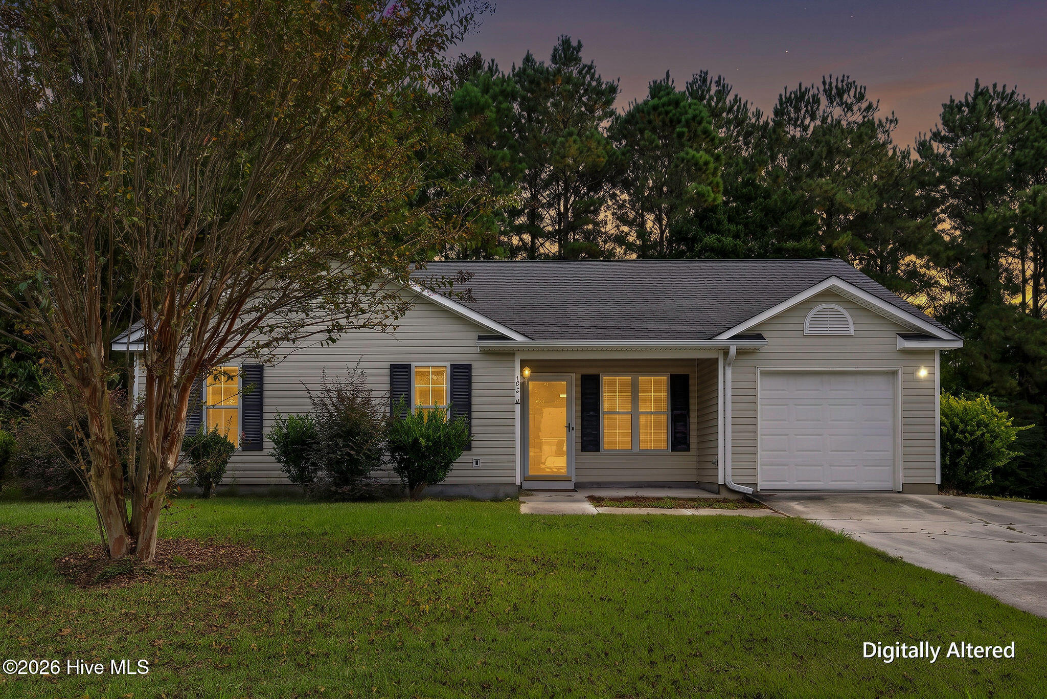 102 Tealbriar Street Property Photo 2