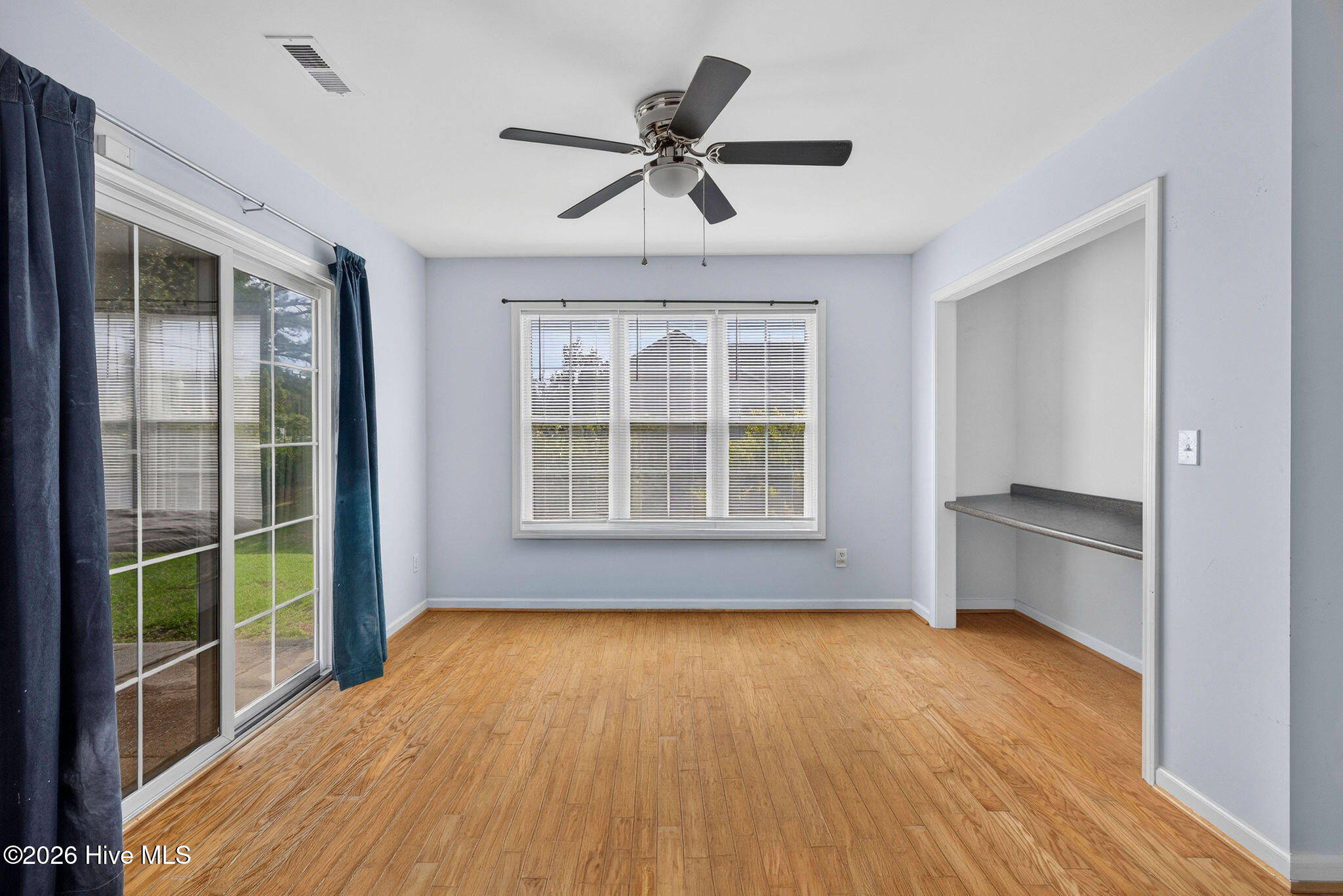 102 Tealbriar Street Property Photo 27
