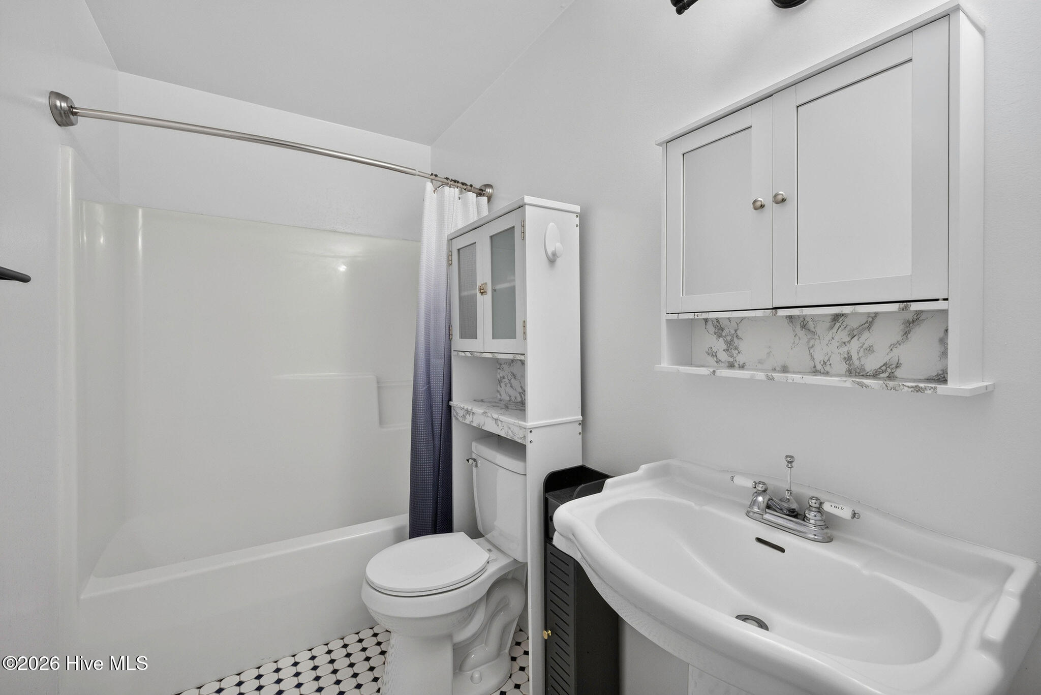 102 Tealbriar Street Property Photo 35