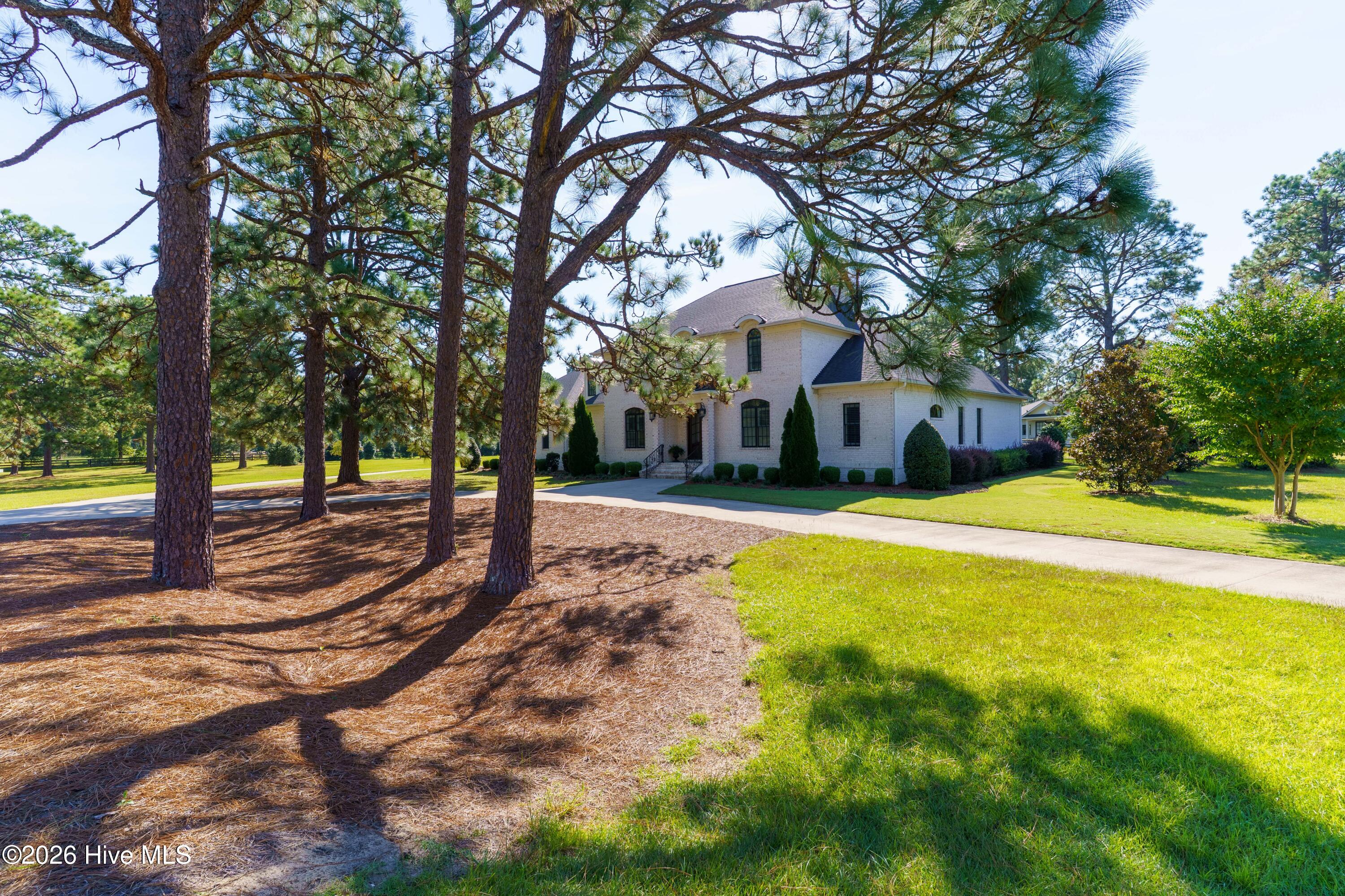 141 Pine Barrens Court Property Photo 2
