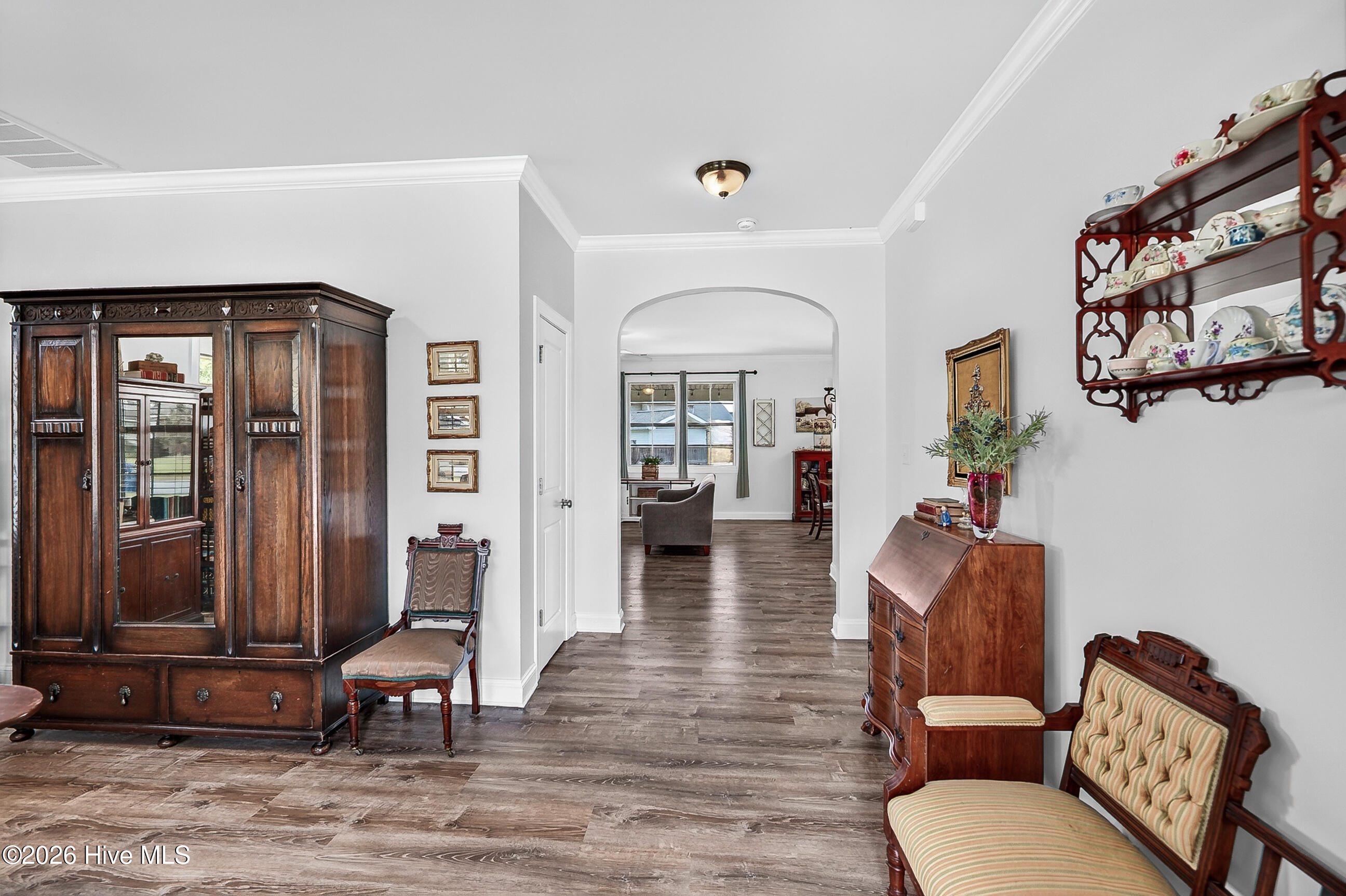 221 River Winding Road Property Photo 6